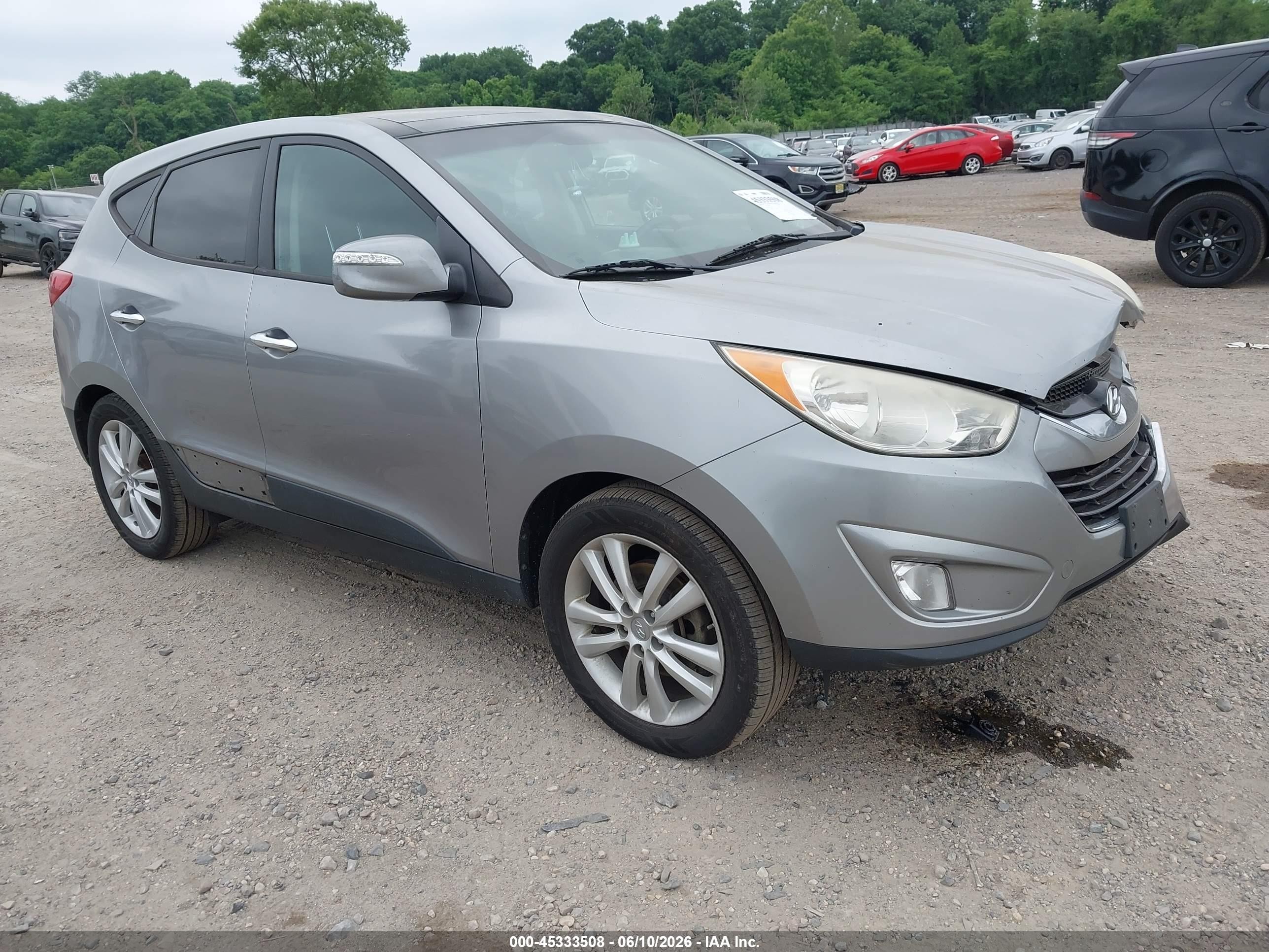 2012 Hyundai Tucson Limited Silver vin: KM8JU3AC6CU529934