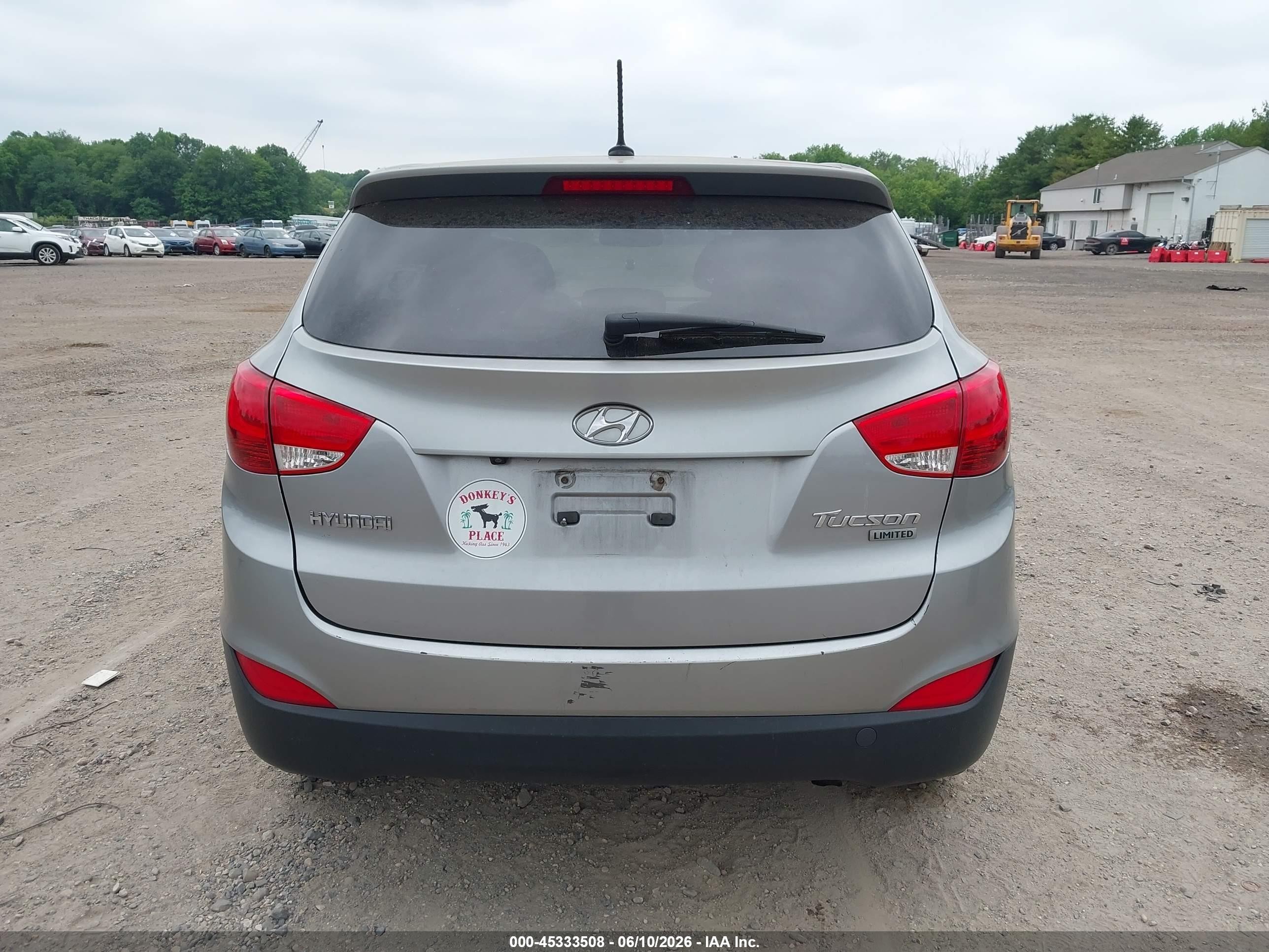 2012 Hyundai Tucson Limited Silver vin: KM8JU3AC6CU529934
