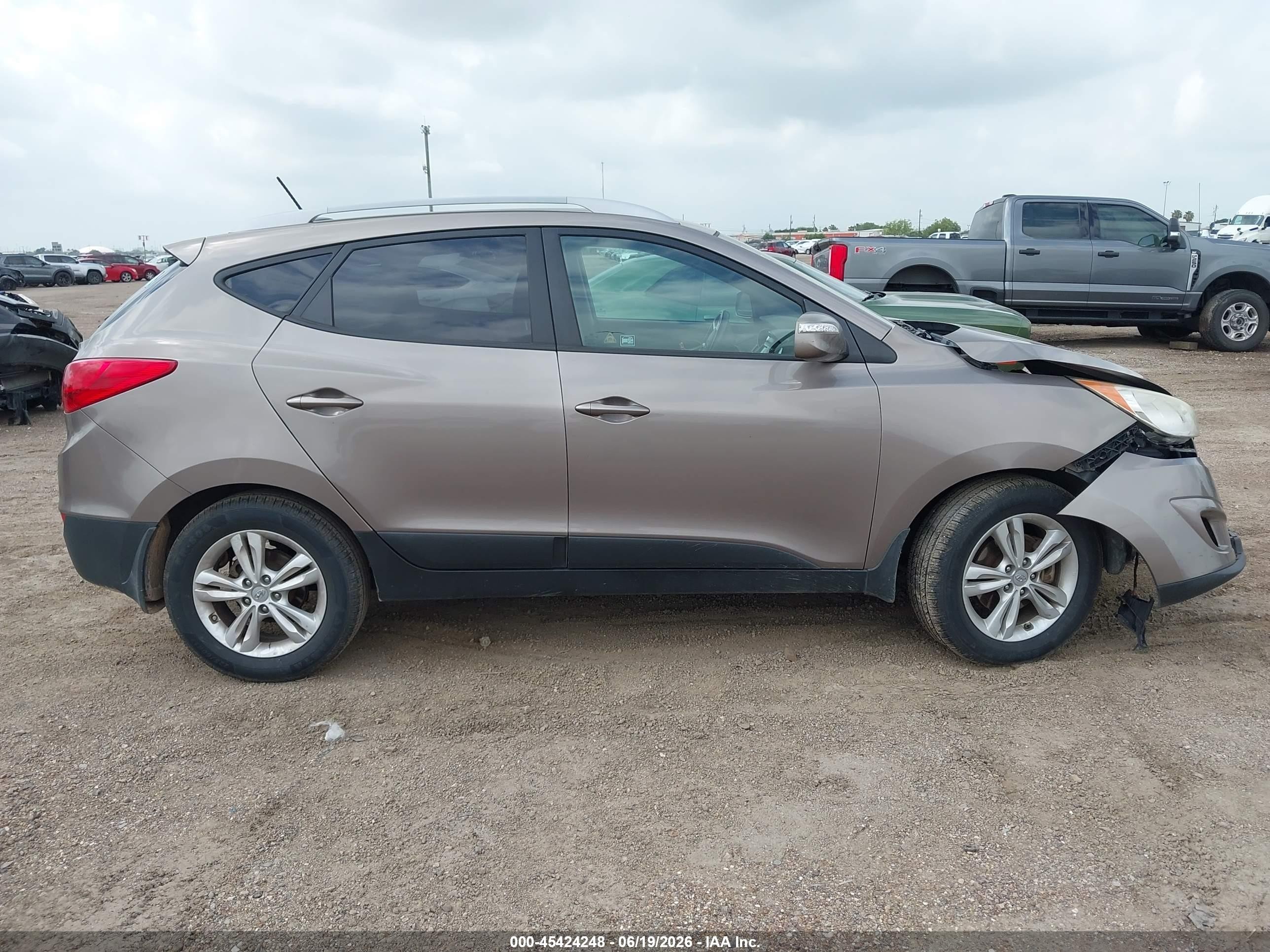 2013 Hyundai Tucson Gls Коричневый vin: KM8JU3AC6DU579931