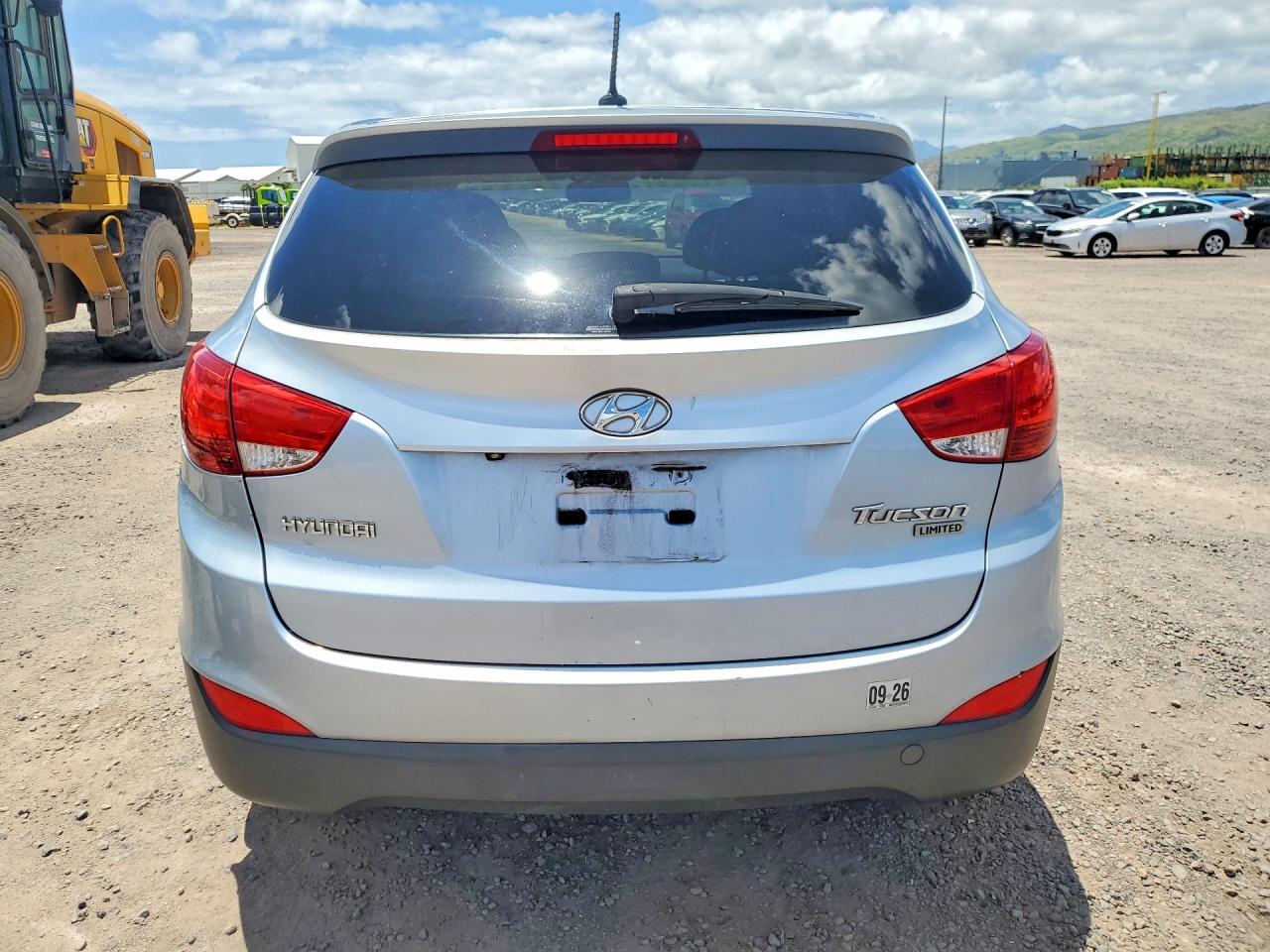 2013 Hyundai Tucson Limited Silver vin: KM8JU3AC6DU665496