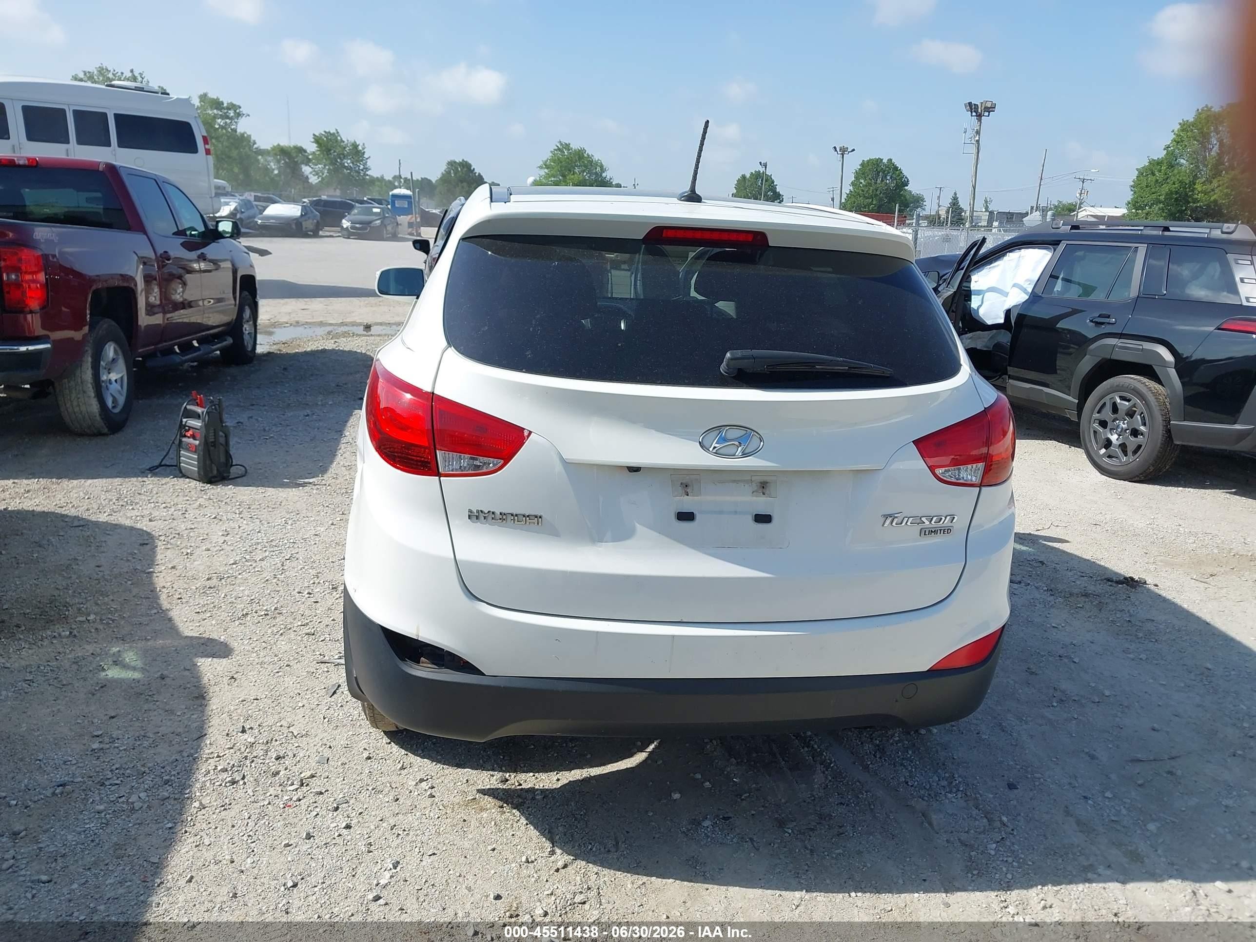 2013 Hyundai Tucson Limited Белый vin: KM8JU3AC6DU685313