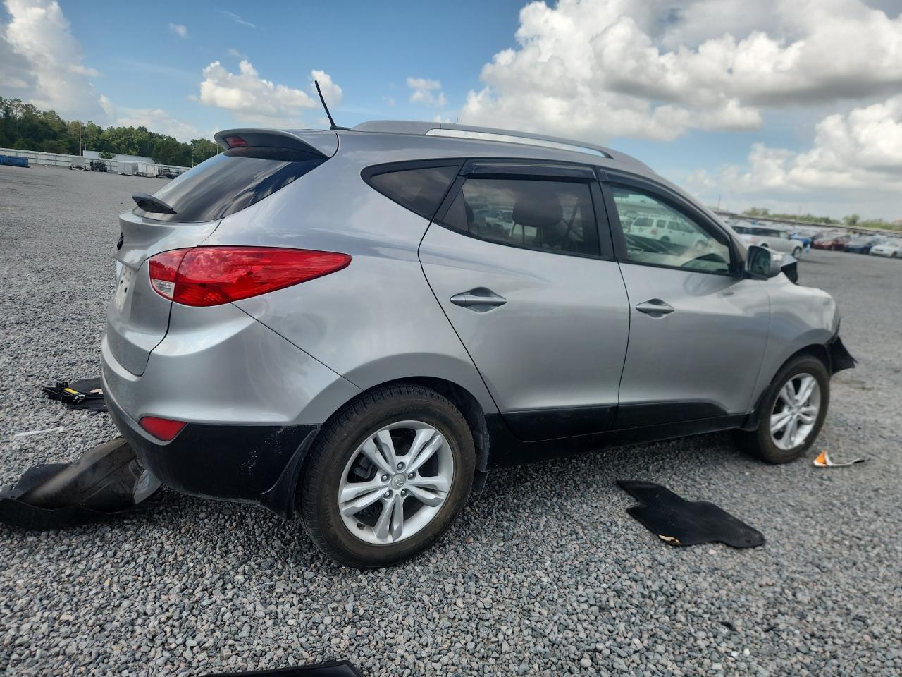 2013 Hyundai Tucson Gls Silver vin: KM8JU3AC6DU749088