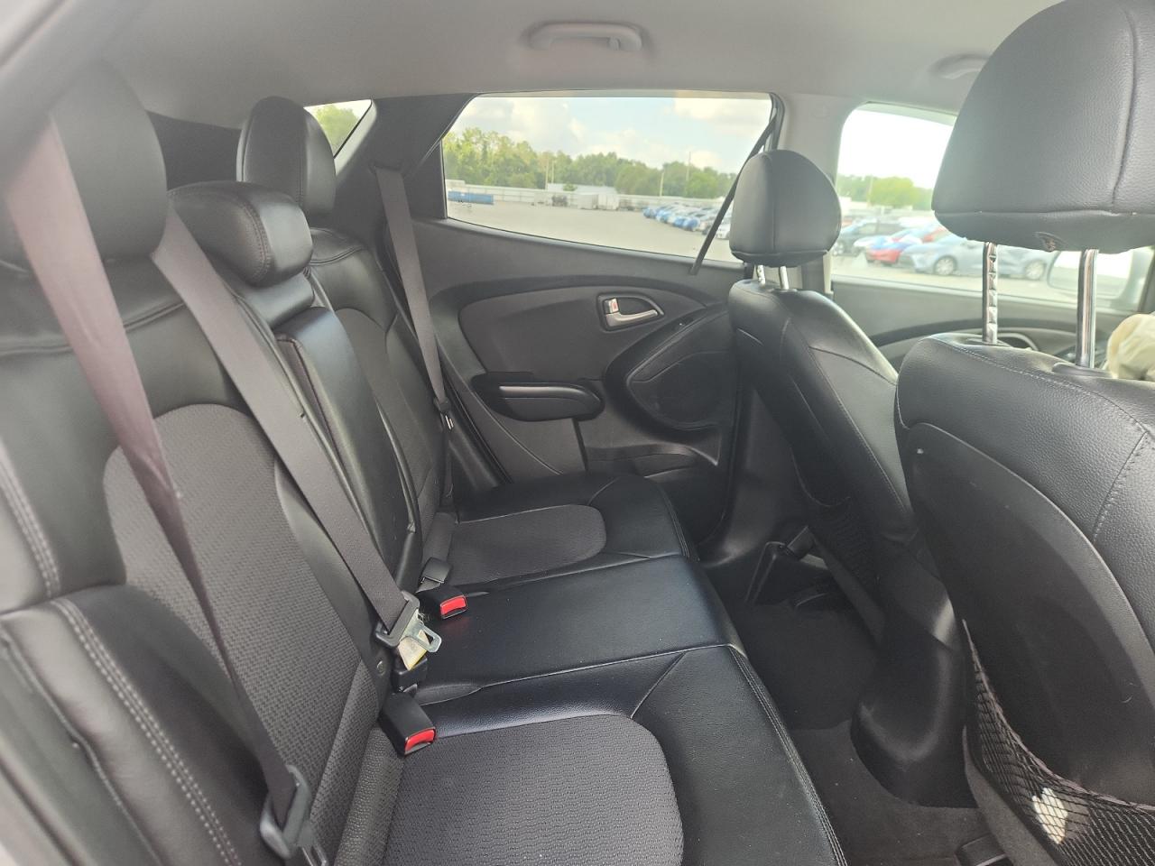 2013 Hyundai Tucson Gls Silver vin: KM8JU3AC6DU749088