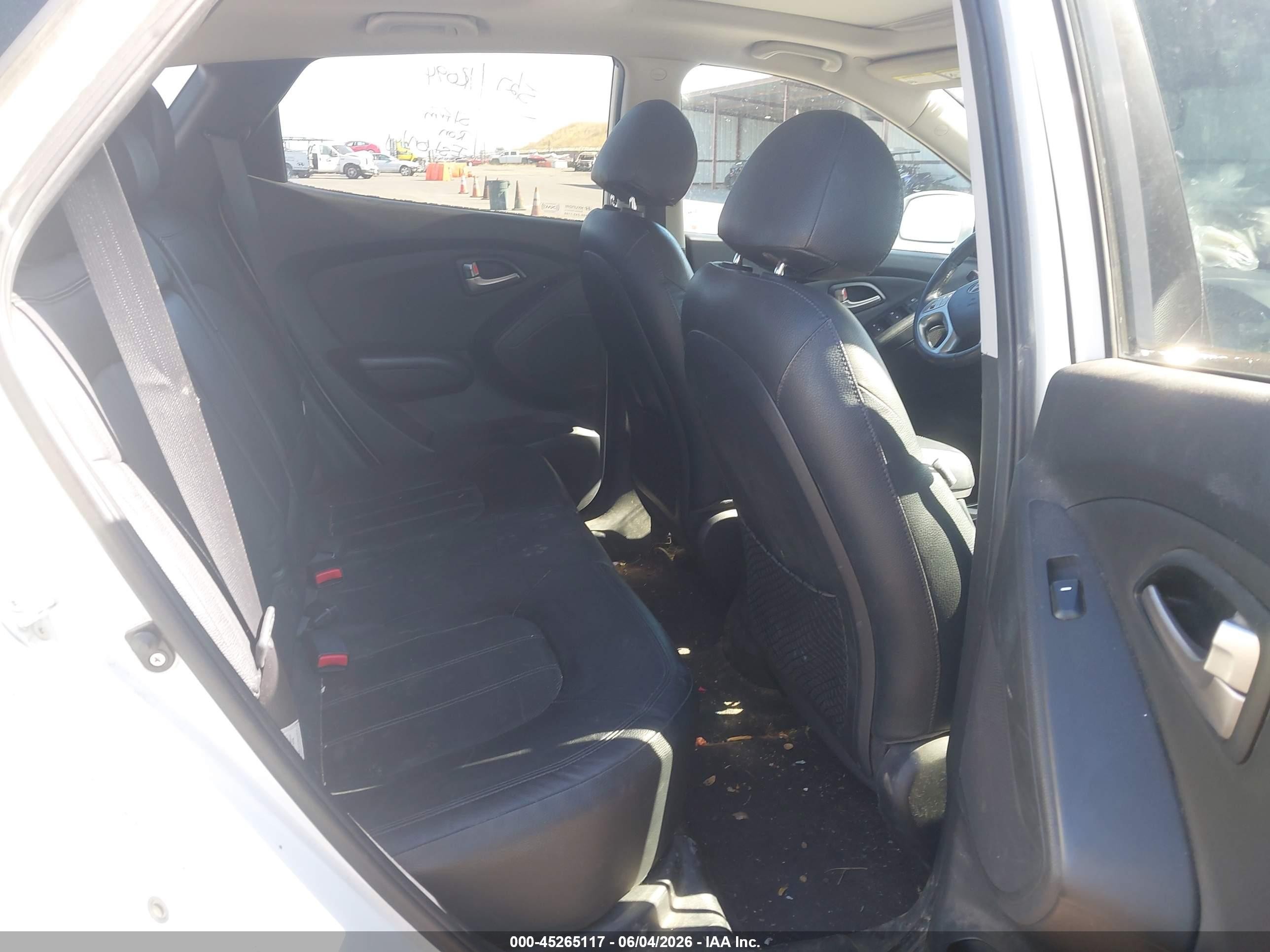 2010 Hyundai Tucson Limited Белый vin: KM8JU3AC7AU064870