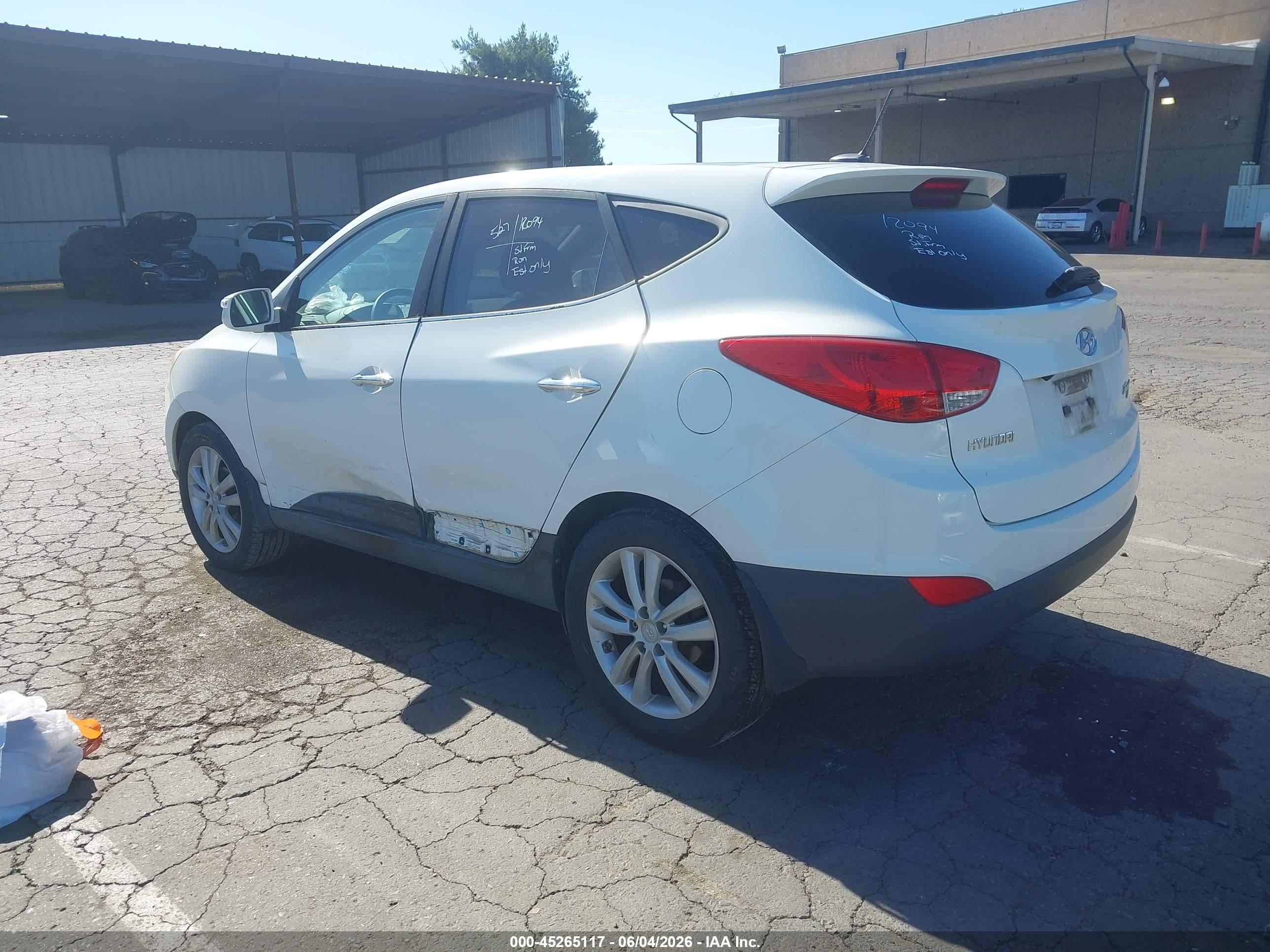 2010 Hyundai Tucson Limited Белый vin: KM8JU3AC7AU064870