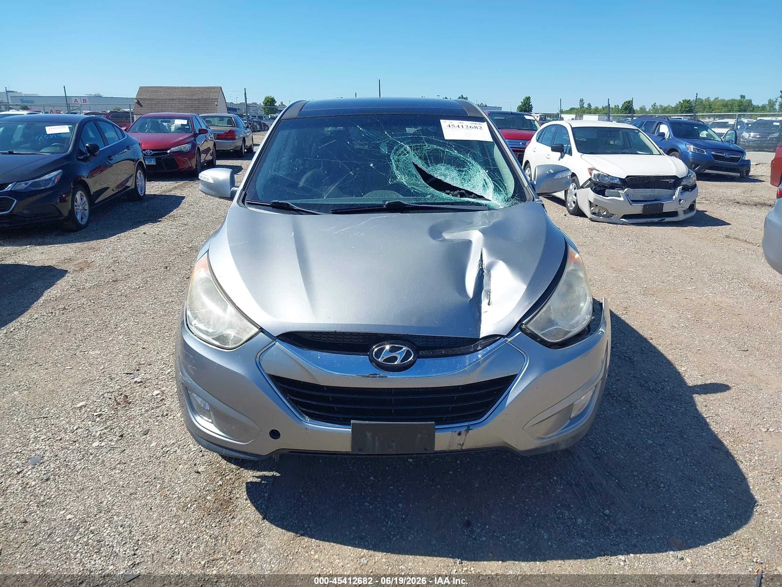 2011 Hyundai Tucson Limited Серый vin: KM8JU3AC7BU170317
