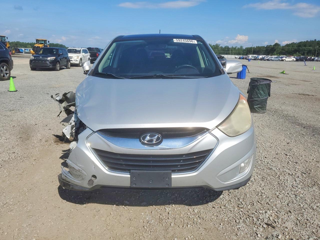 2011 Hyundai Tucson Limited Серебряный vin: KM8JU3AC7BU191555