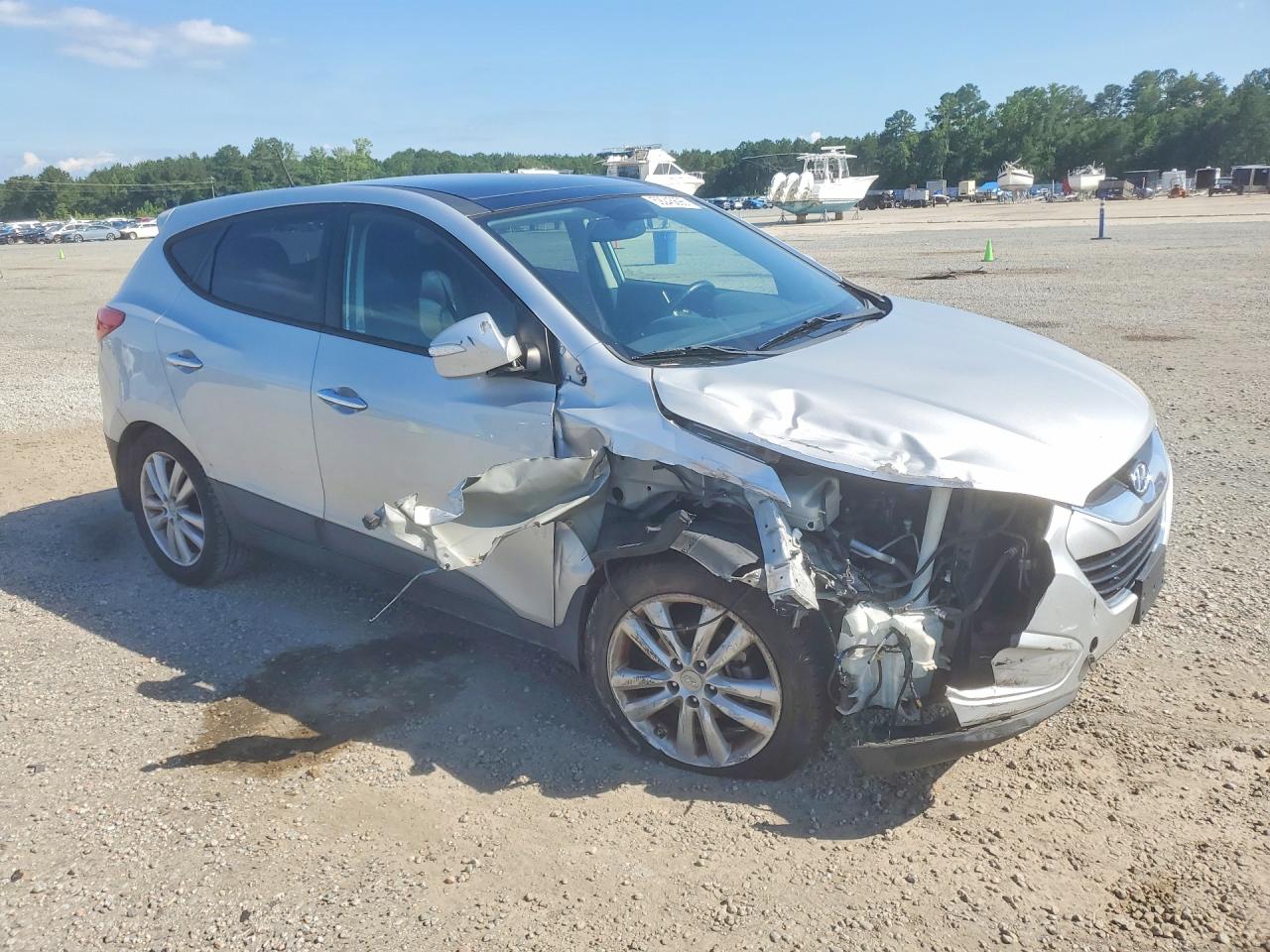 2011 Hyundai Tucson Limited Серебряный vin: KM8JU3AC7BU191555