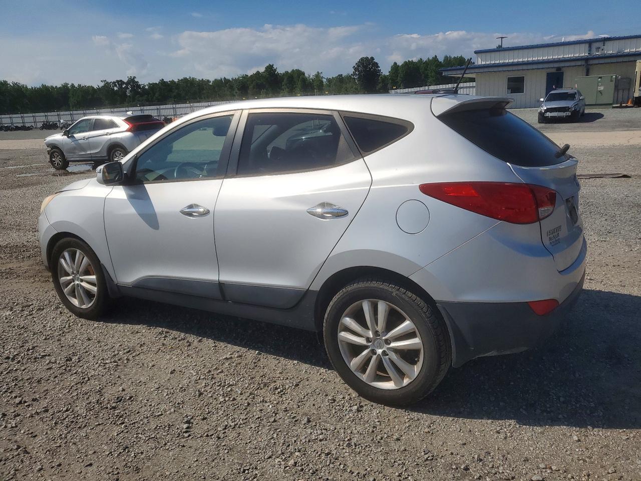 2011 Hyundai Tucson Limited Серебряный vin: KM8JU3AC7BU191555