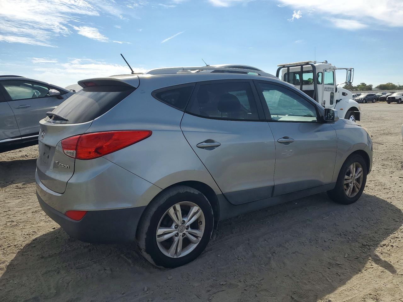 2011 Hyundai Tucson Gls Gray vin: KM8JU3AC7BU207219