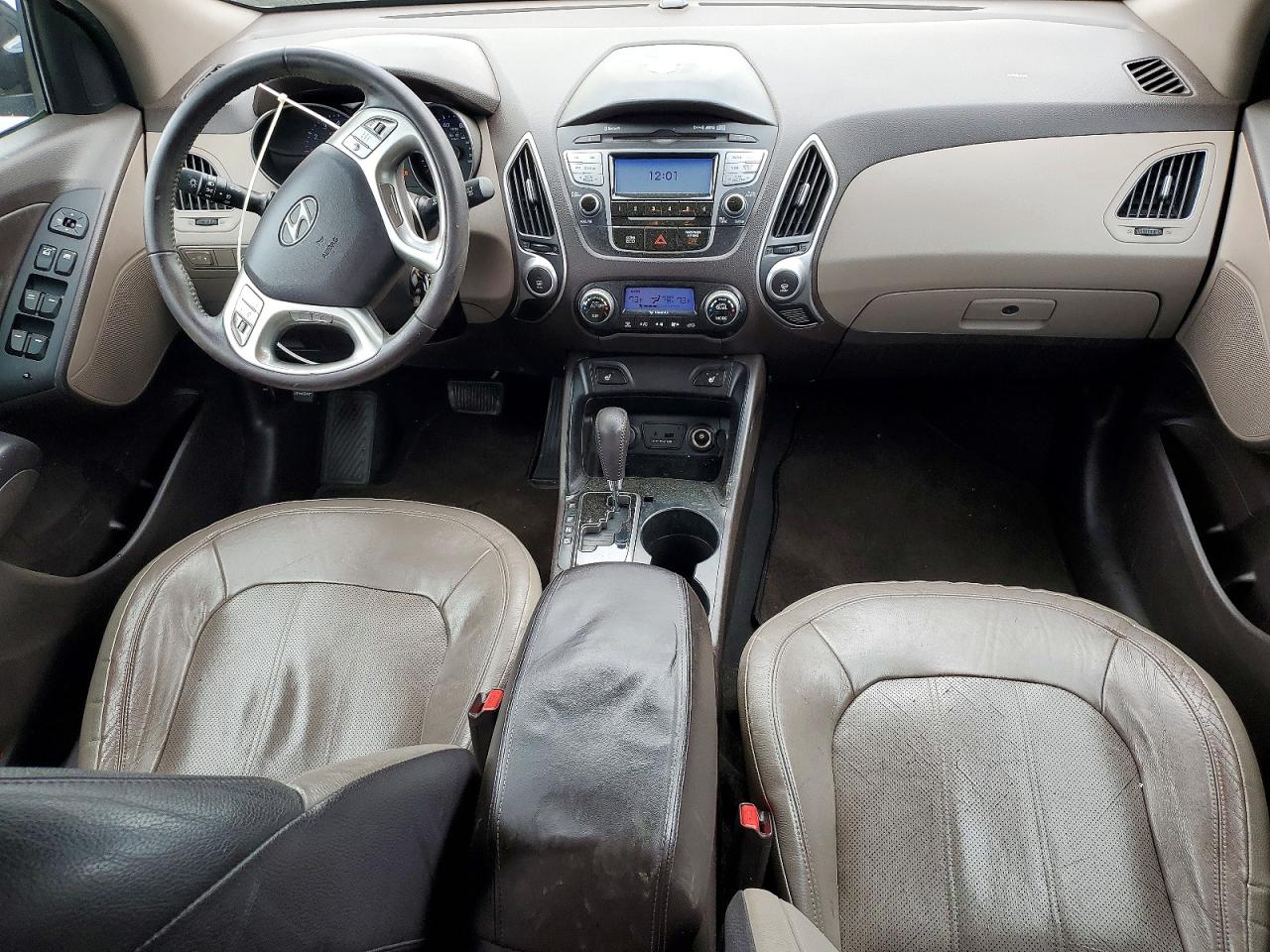 2012 Hyundai Tucson Черный vin: KM8JU3AC7CU354058