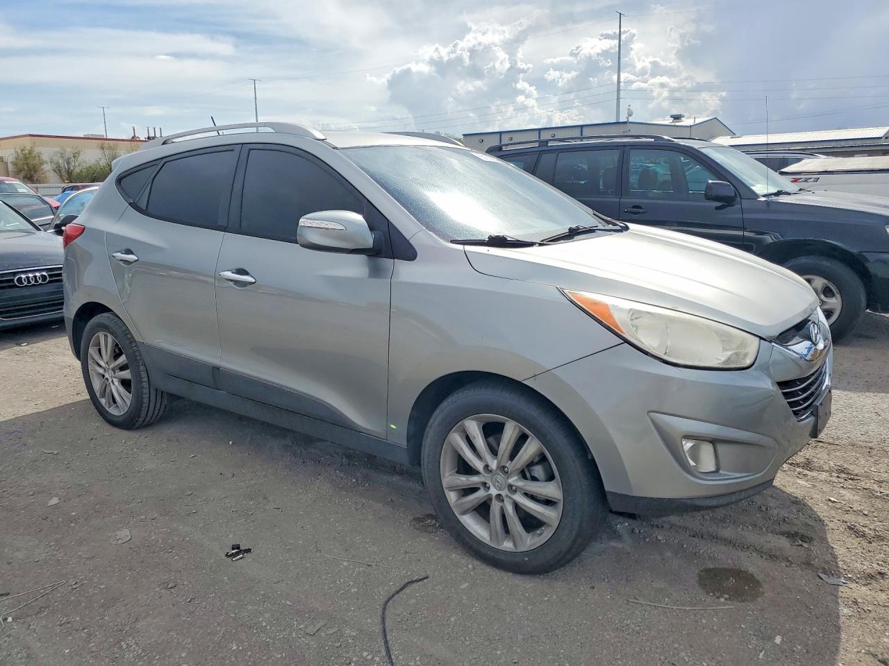 2012 Hyundai Tucson Limited Gray vin: KM8JU3AC7CU362385