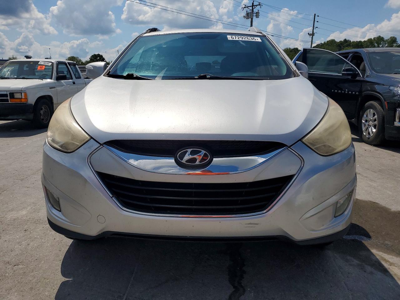 2012 Hyundai Tucson Limited Silver vin: KM8JU3AC7CU379316
