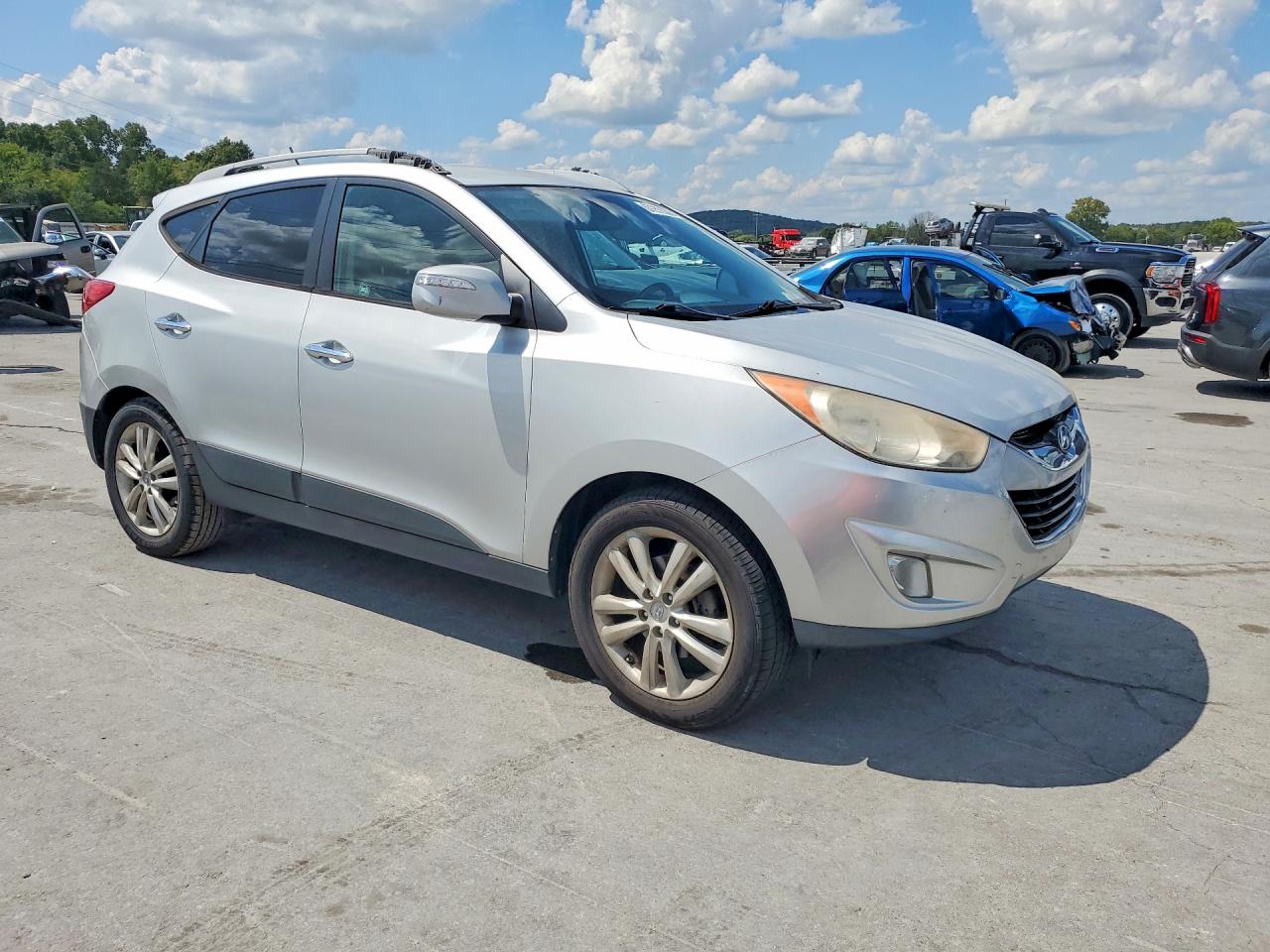 2012 Hyundai Tucson Limited Silver vin: KM8JU3AC7CU379316