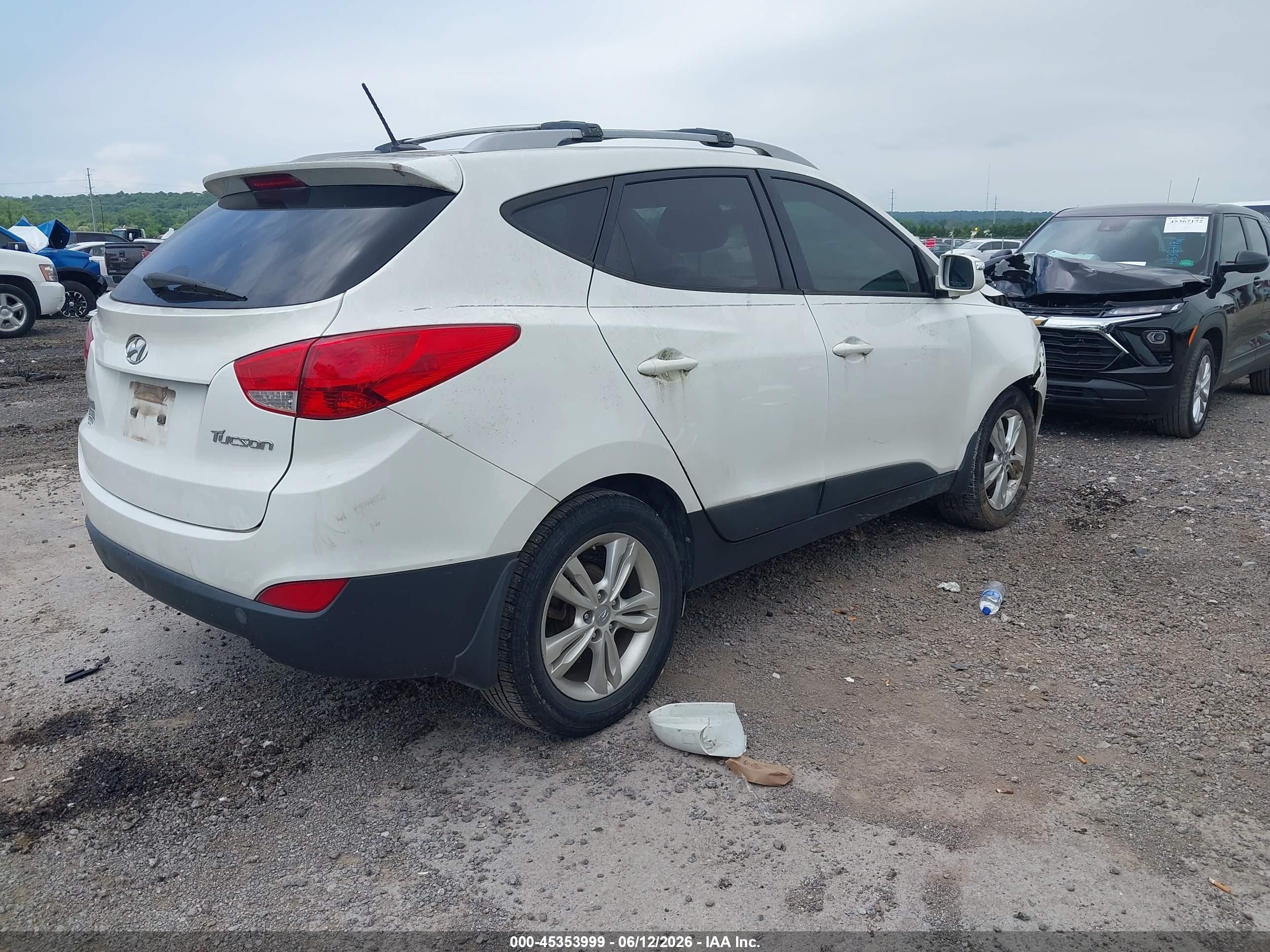 2012 Hyundai Tucson Gls White vin: KM8JU3AC7CU489038