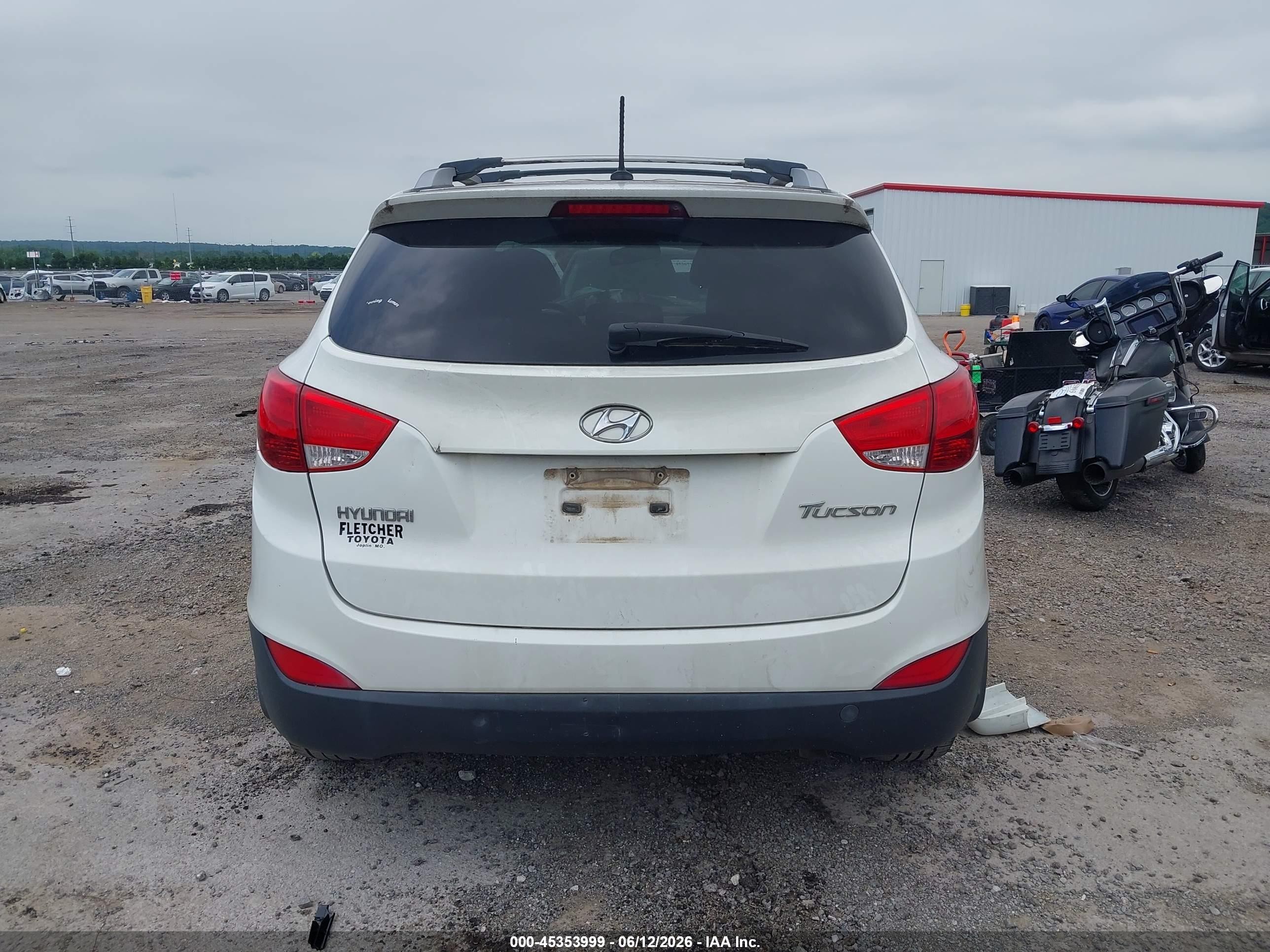 2012 Hyundai Tucson Gls White vin: KM8JU3AC7CU489038