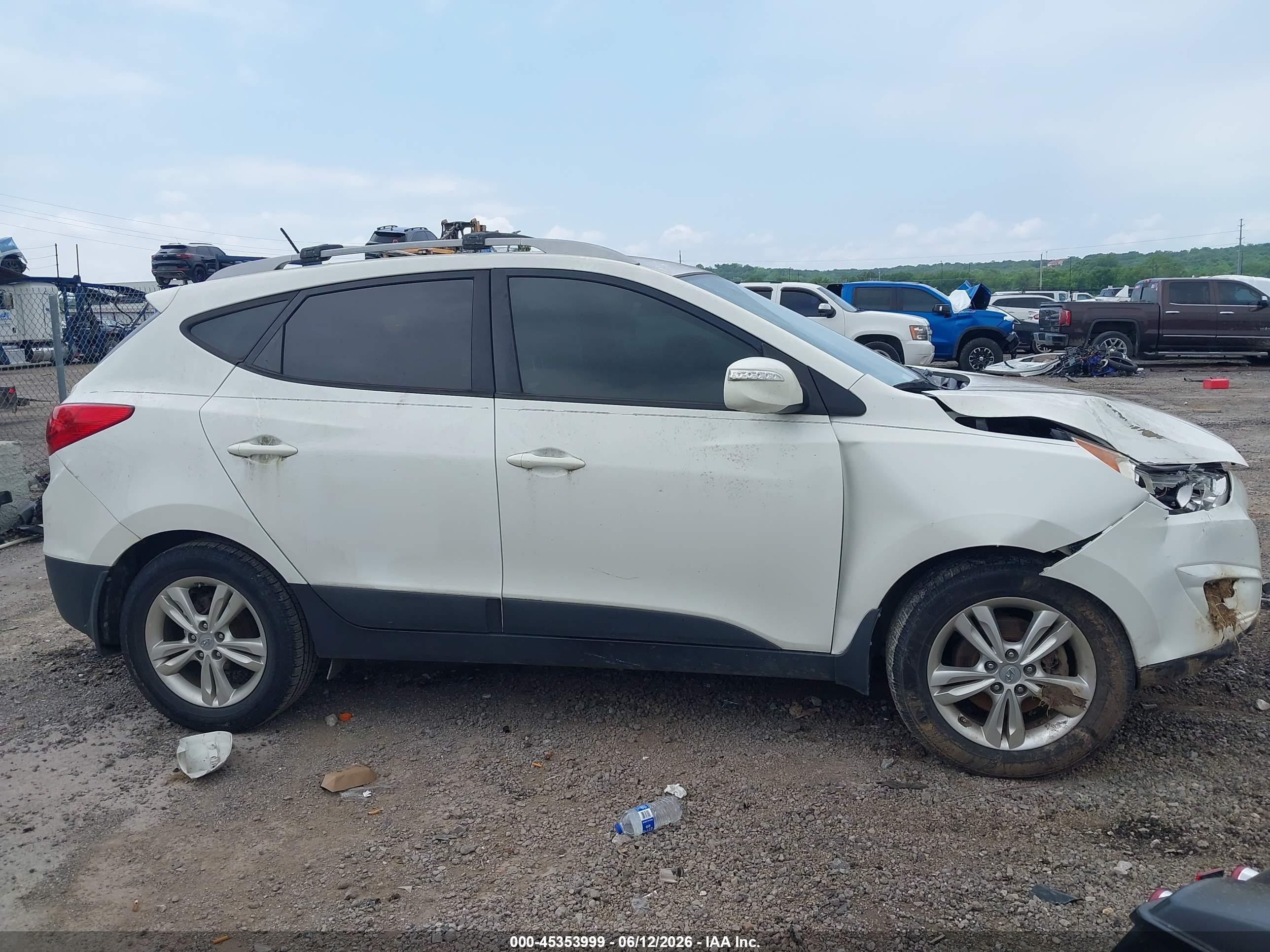 2012 Hyundai Tucson Gls White vin: KM8JU3AC7CU489038
