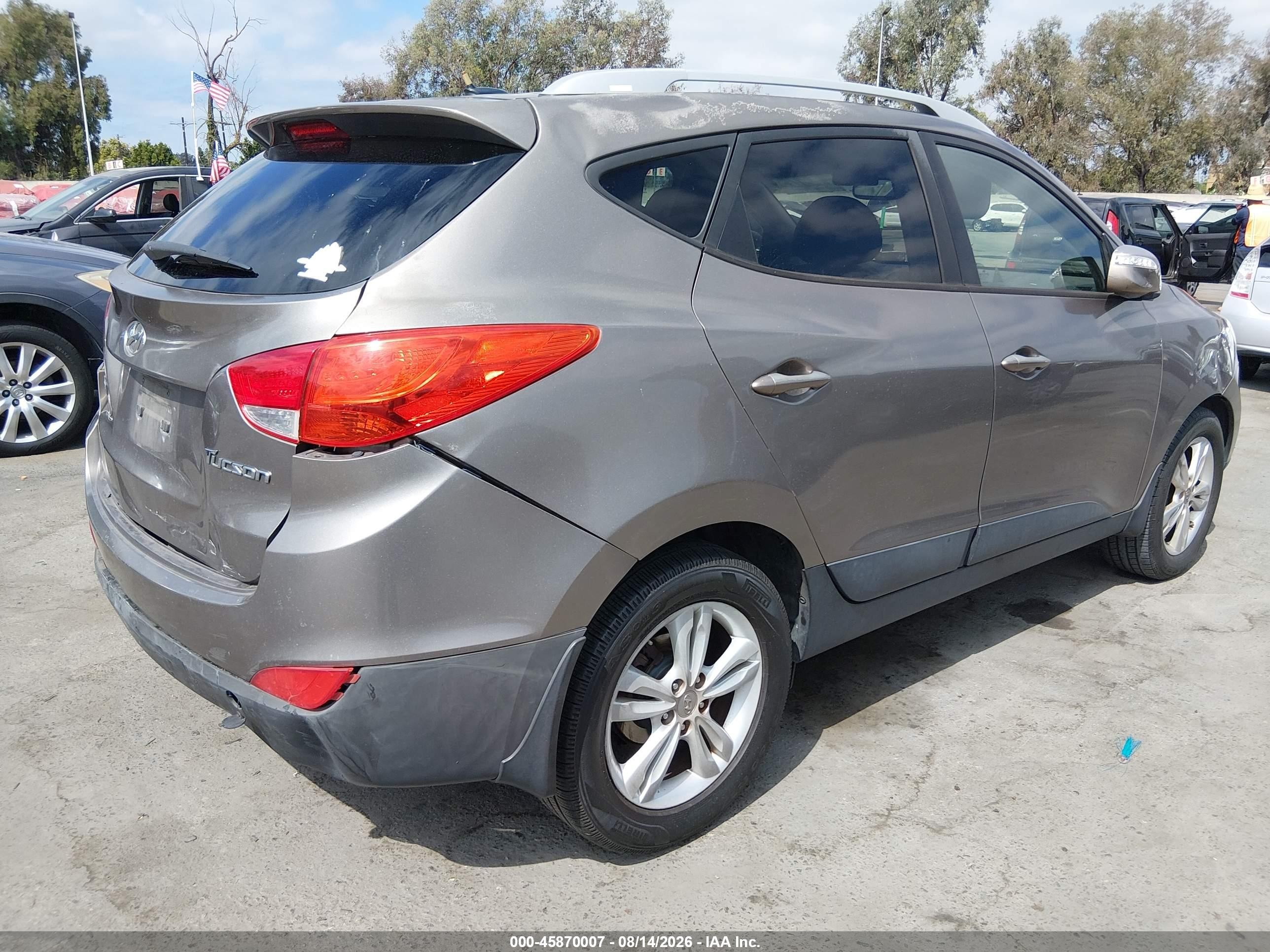 2013 Hyundai Tucson Gls Коричневый vin: KM8JU3AC7DU717217