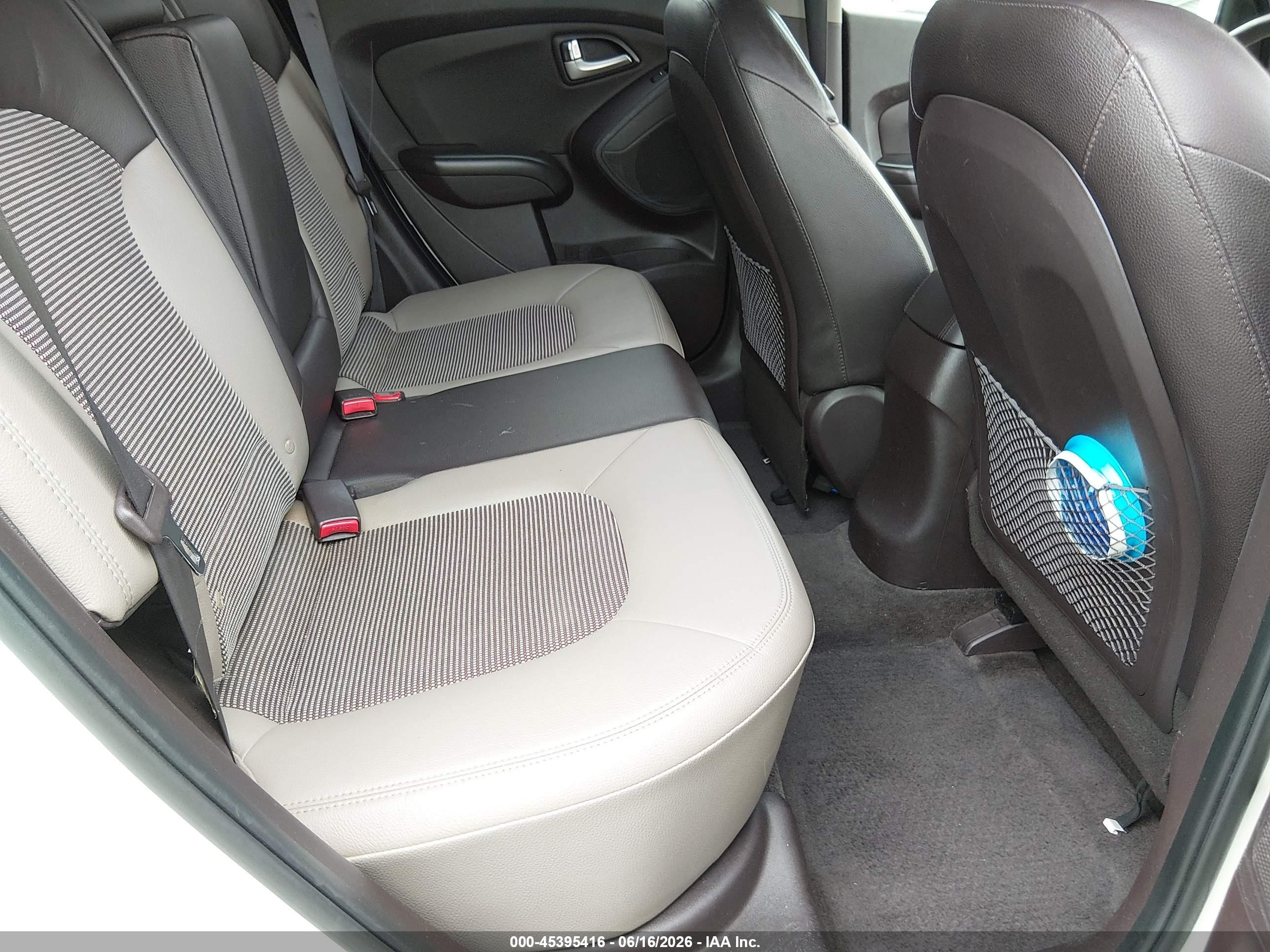 2013 Hyundai Tucson Gls White vin: KM8JU3AC7DU725589