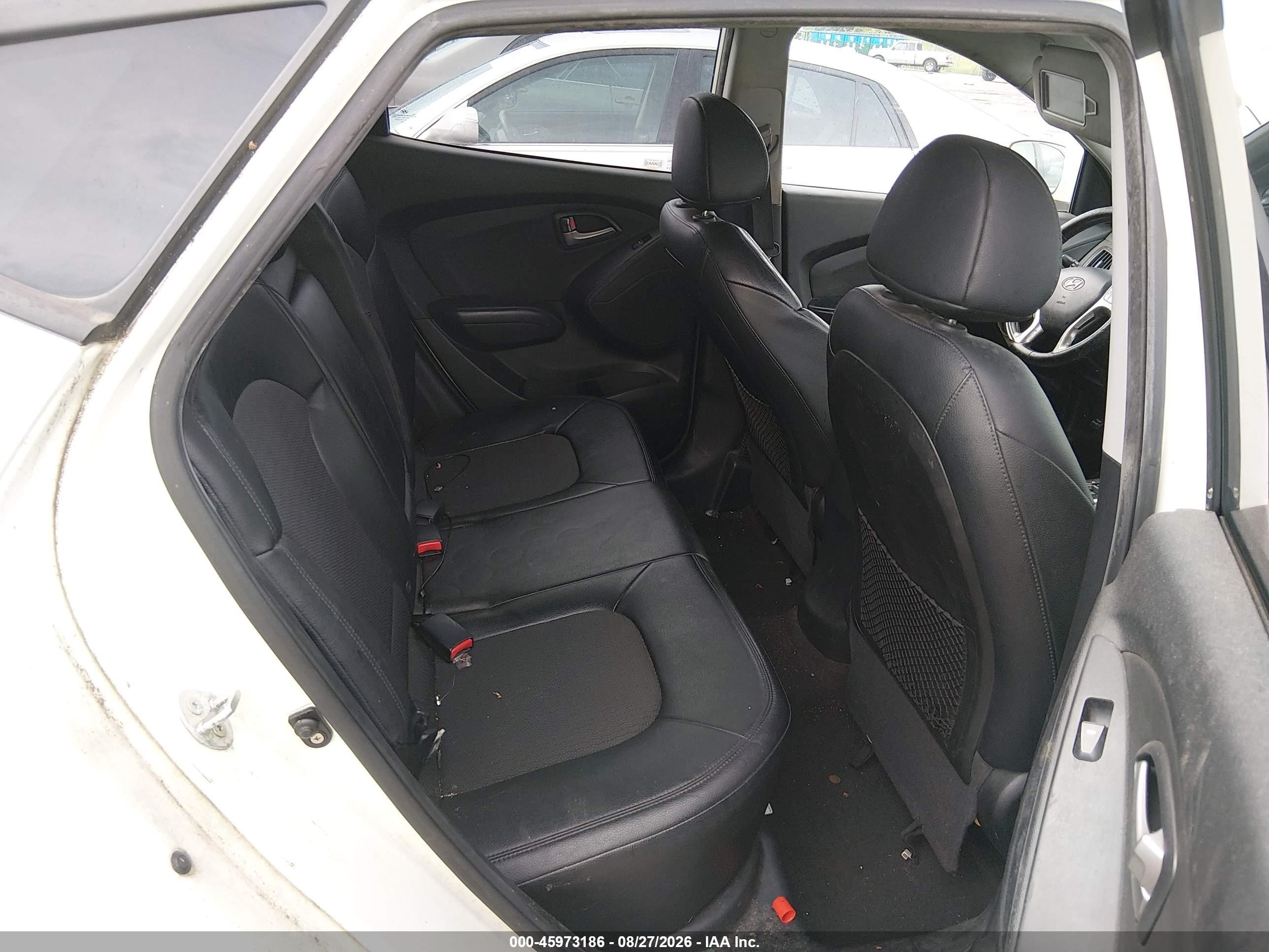 2011 Hyundai Tucson Gls White vin: KM8JU3AC8BU225339