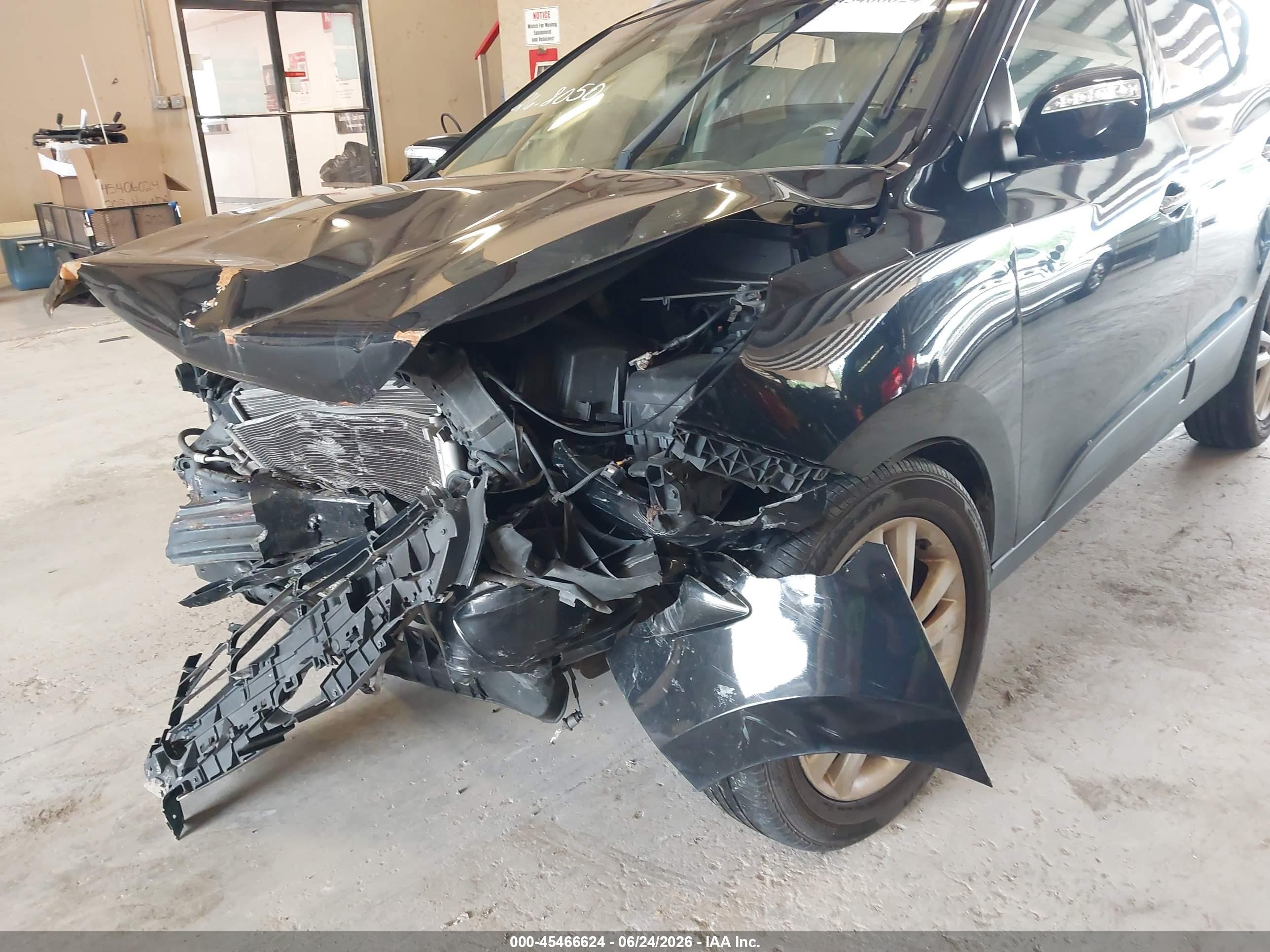 2011 Hyundai Tucson Limited Black vin: KM8JU3AC8BU295004