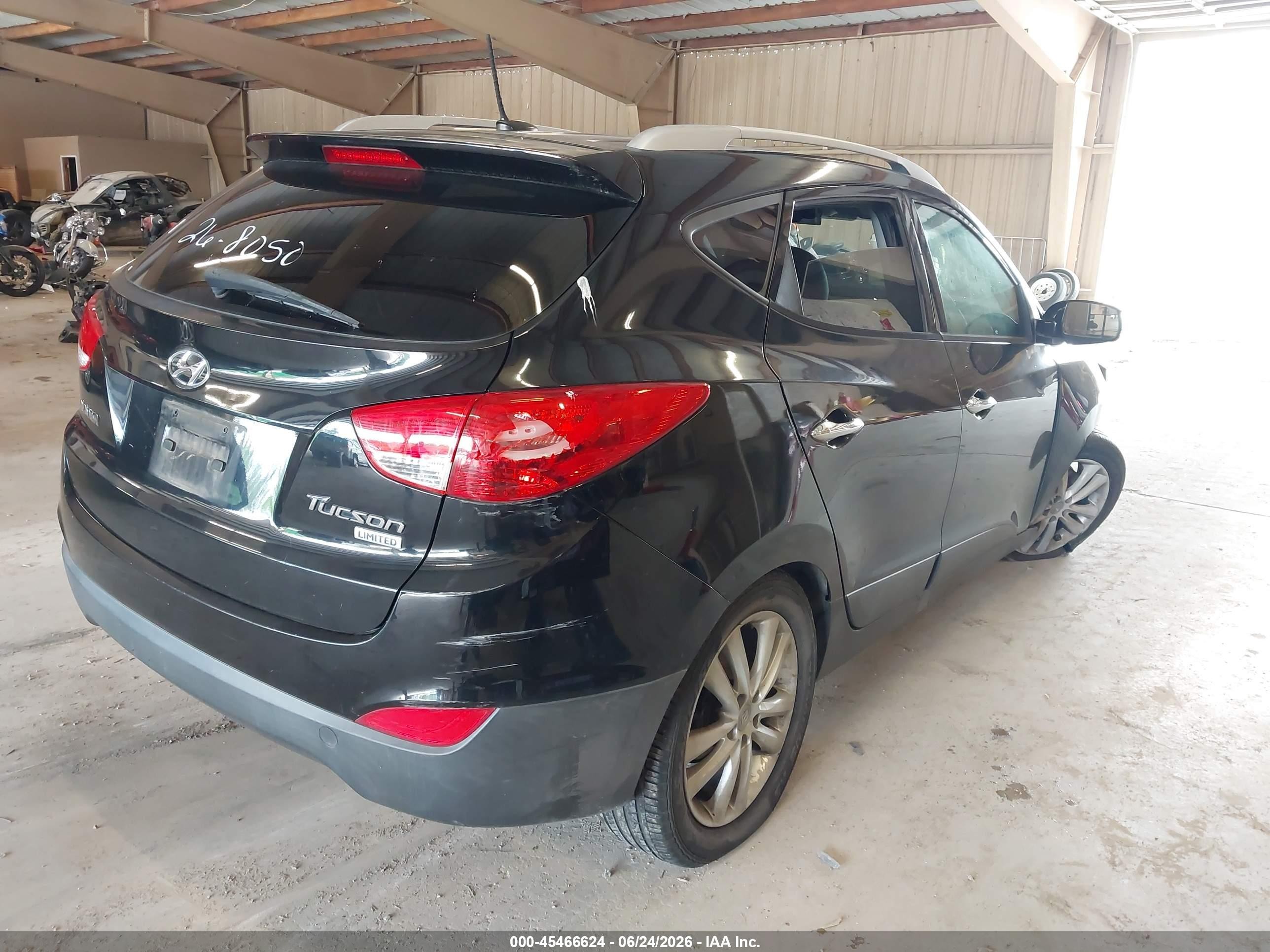 2011 Hyundai Tucson Limited Black vin: KM8JU3AC8BU295004