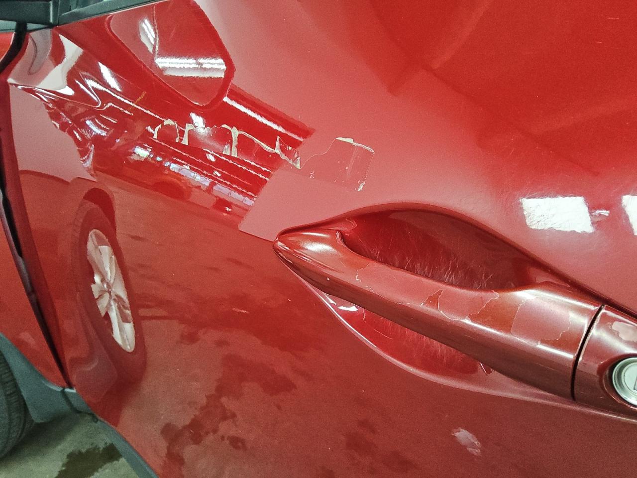 2012 Hyundai Tucson Gls Red vin: KM8JU3AC8CU345028 Damage: Left Front Door, Peeling, > 12 Inches