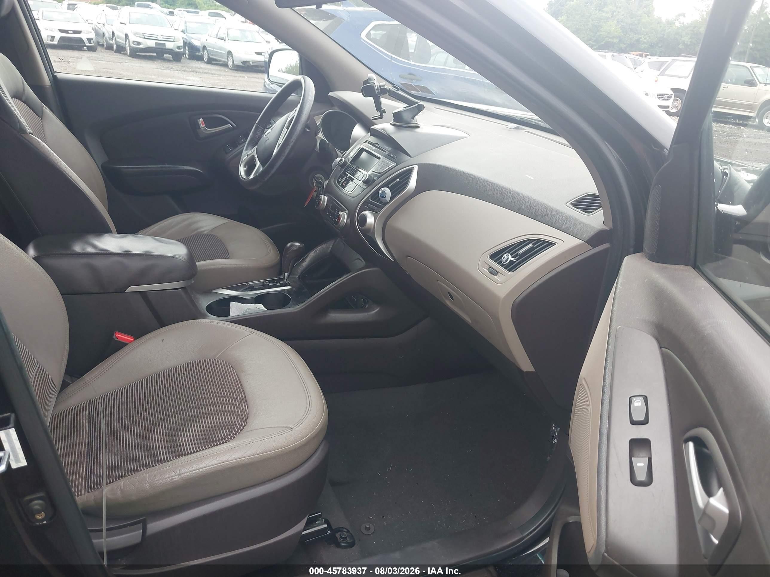 2012 Hyundai Tucson Gls Черный vin: KM8JU3AC8CU517932