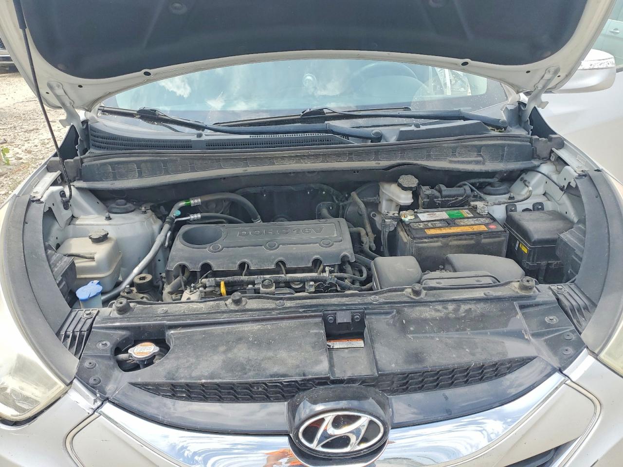 2012 Hyundai Tucson Silver vin: KM8JU3AC8CU530423