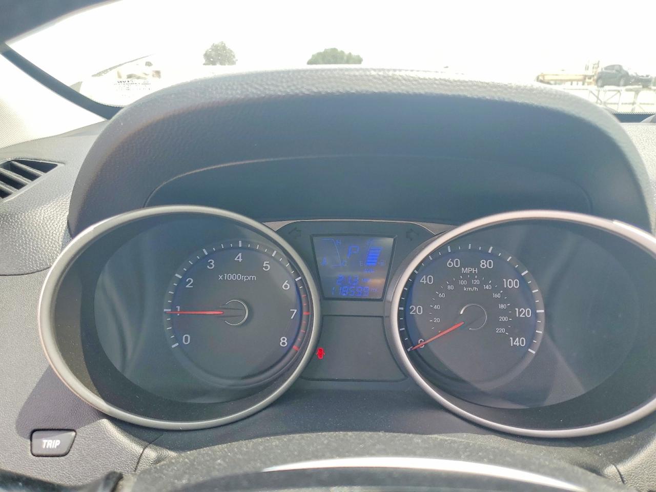 2012 Hyundai Tucson Silver vin: KM8JU3AC8CU530423