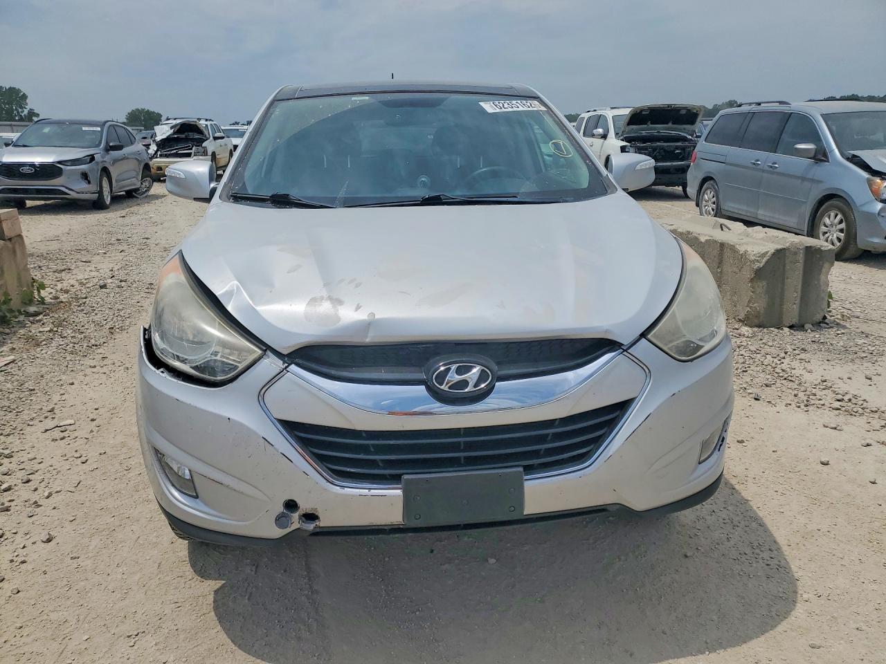 2012 Hyundai Tucson Silver vin: KM8JU3AC8CU530423