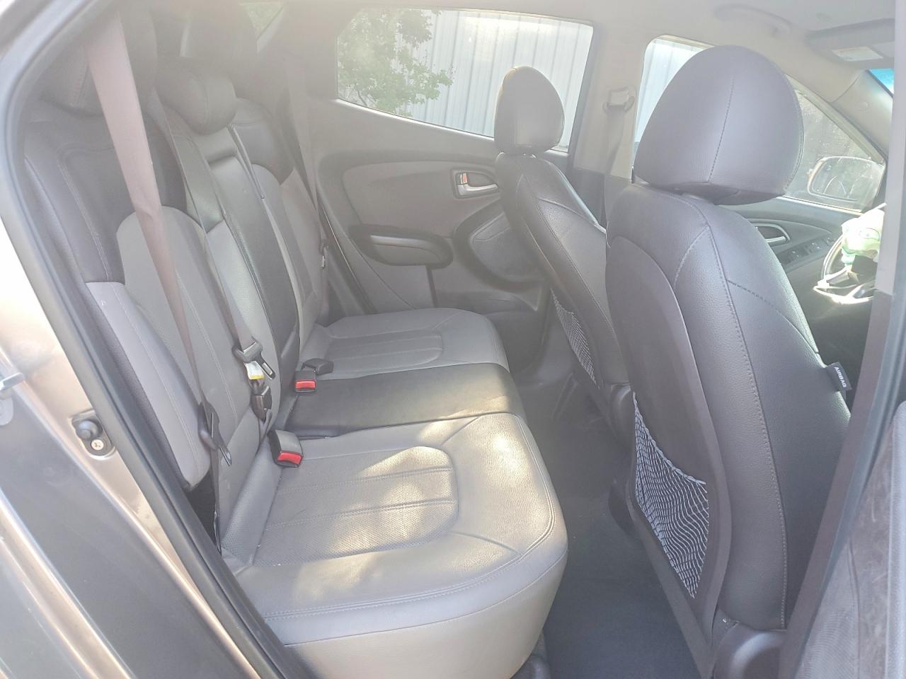 2013 Hyundai Tucson Limited Gray vin: KM8JU3AC8DU559860