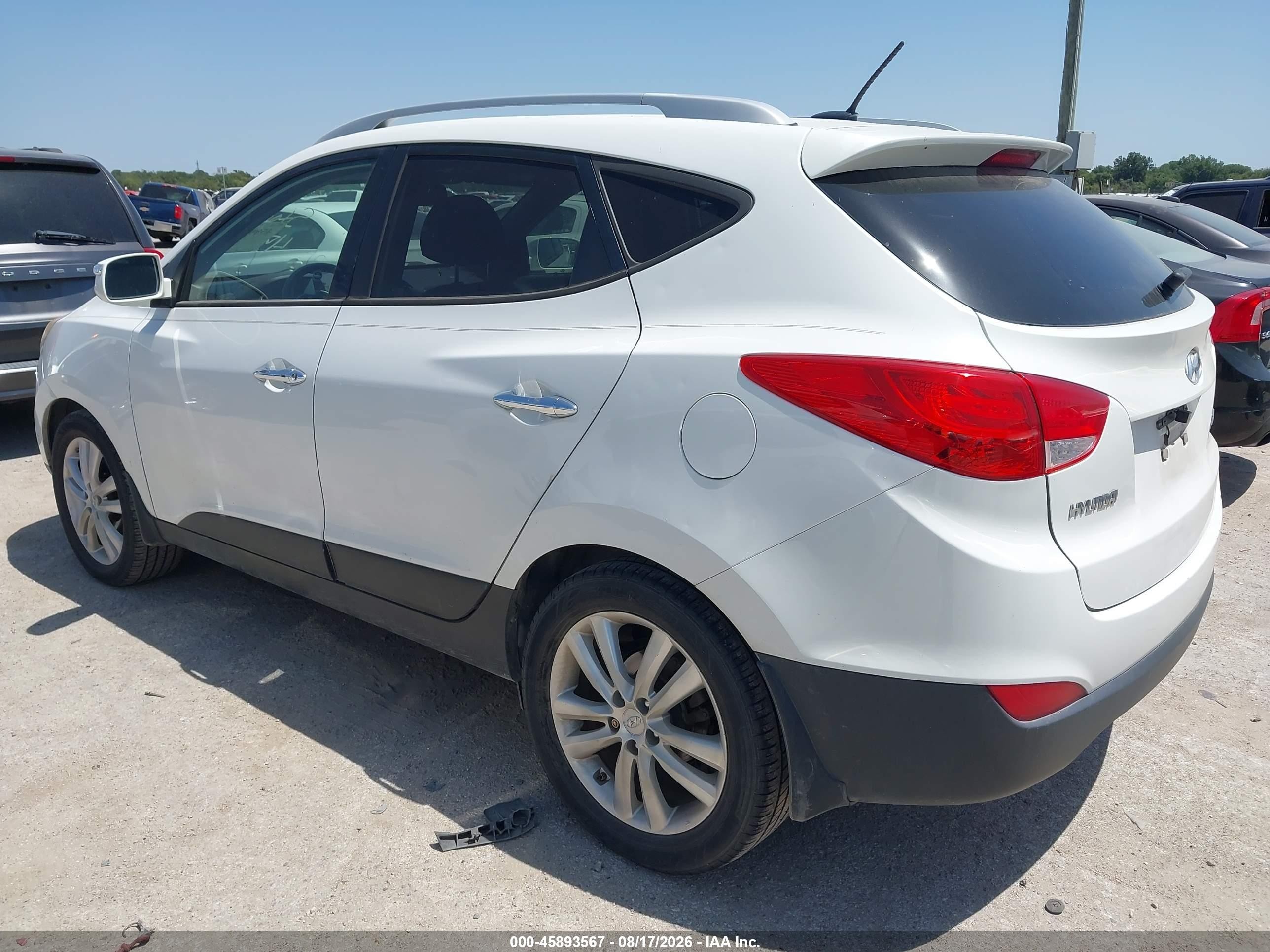 2013 Hyundai Tucson Limited White vin: KM8JU3AC8DU683093