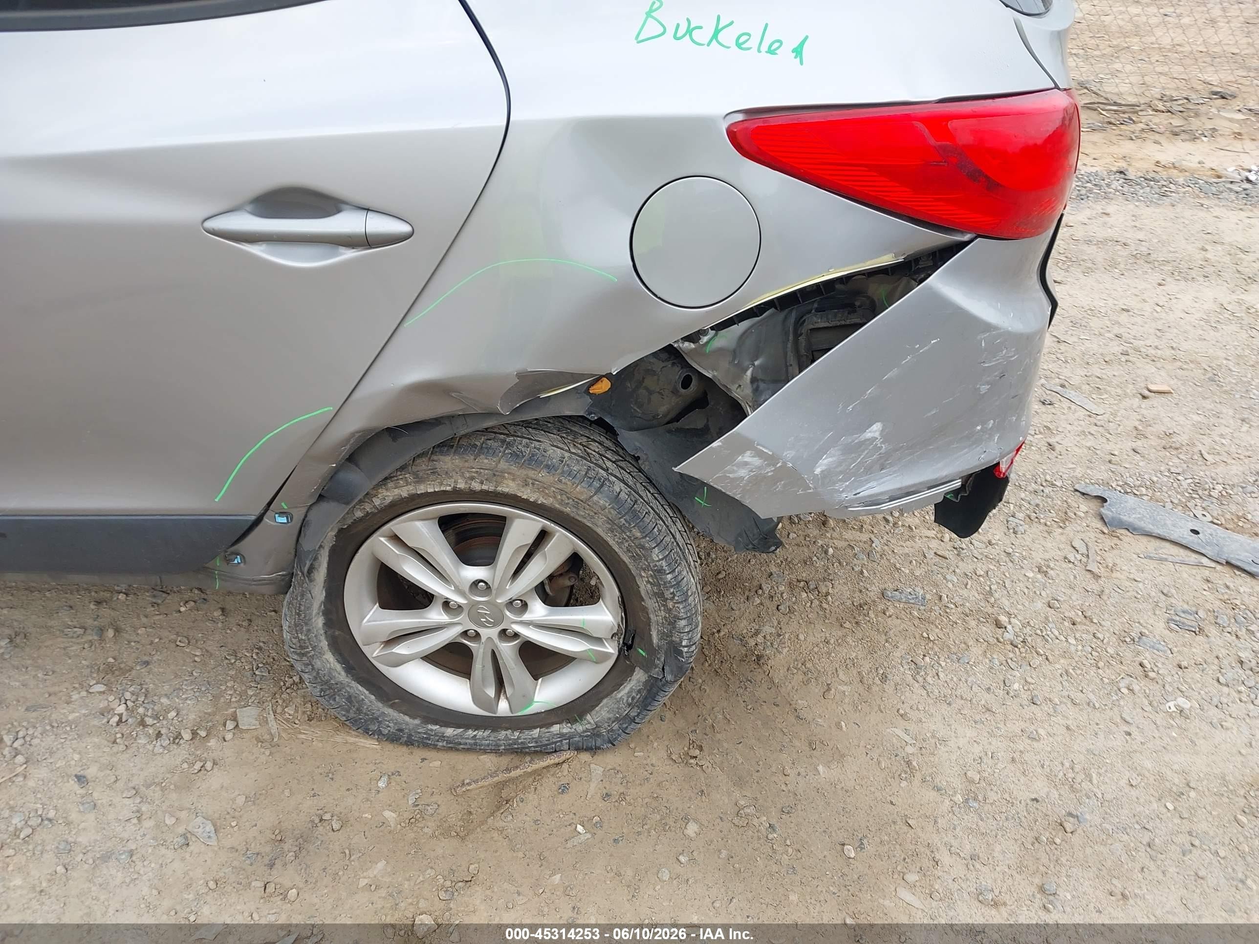2013 Hyundai Tucson Gls Silver vin: KM8JU3AC8DU765793
