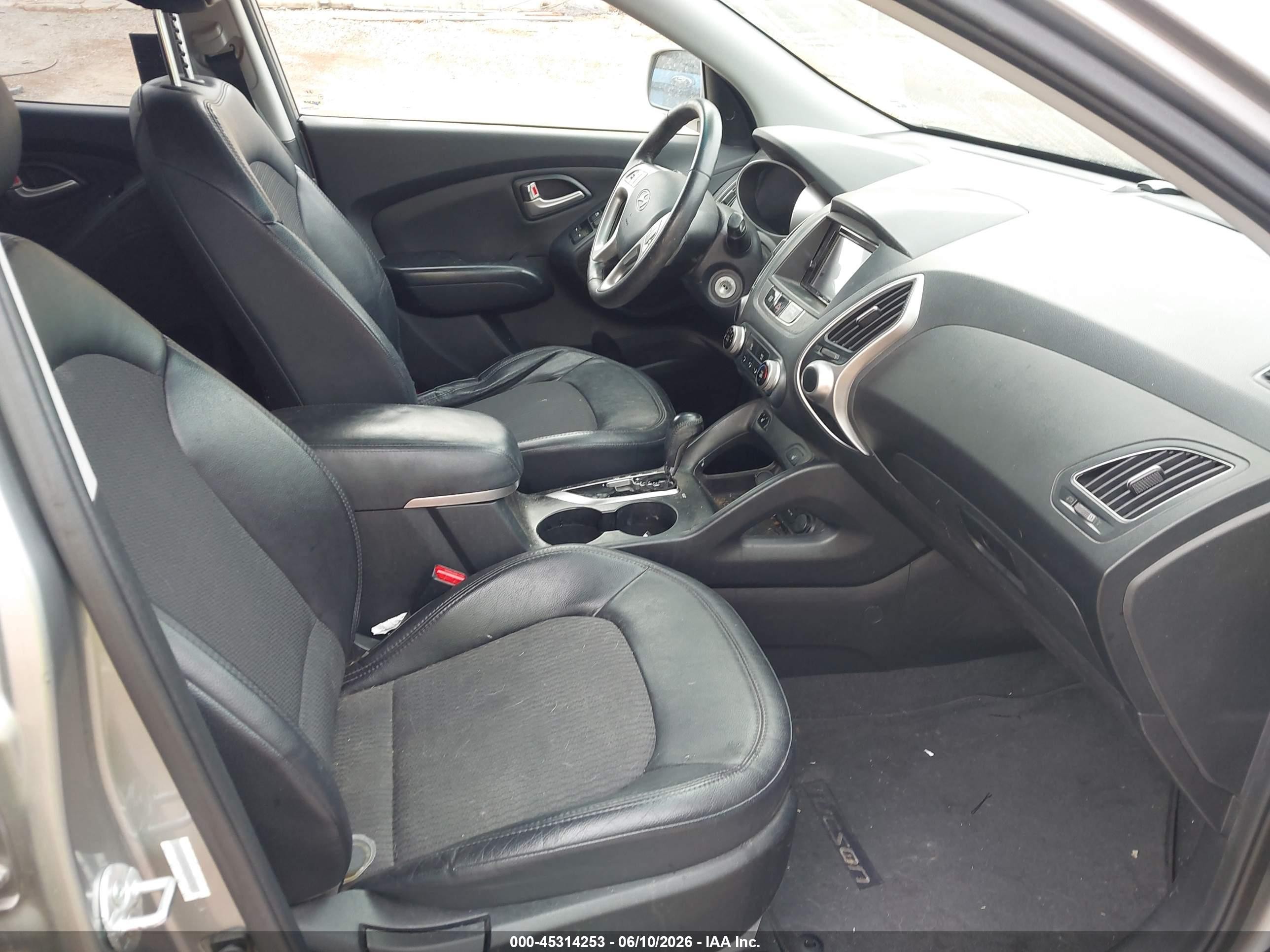2013 Hyundai Tucson Gls Silver vin: KM8JU3AC8DU765793