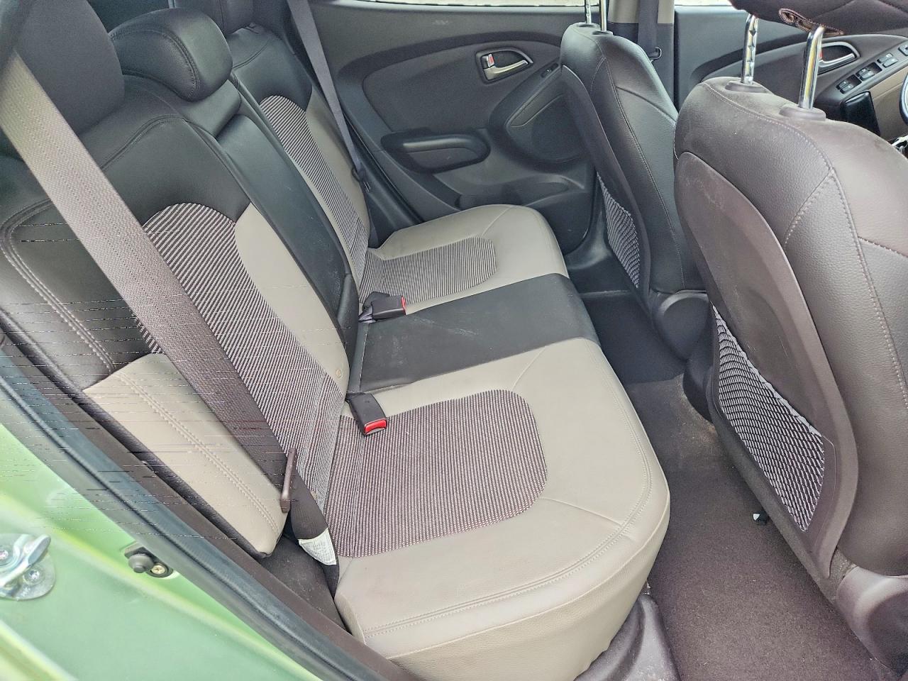 2010 Hyundai Tucson Gls Зеленый vin: KM8JU3AC9AU111896