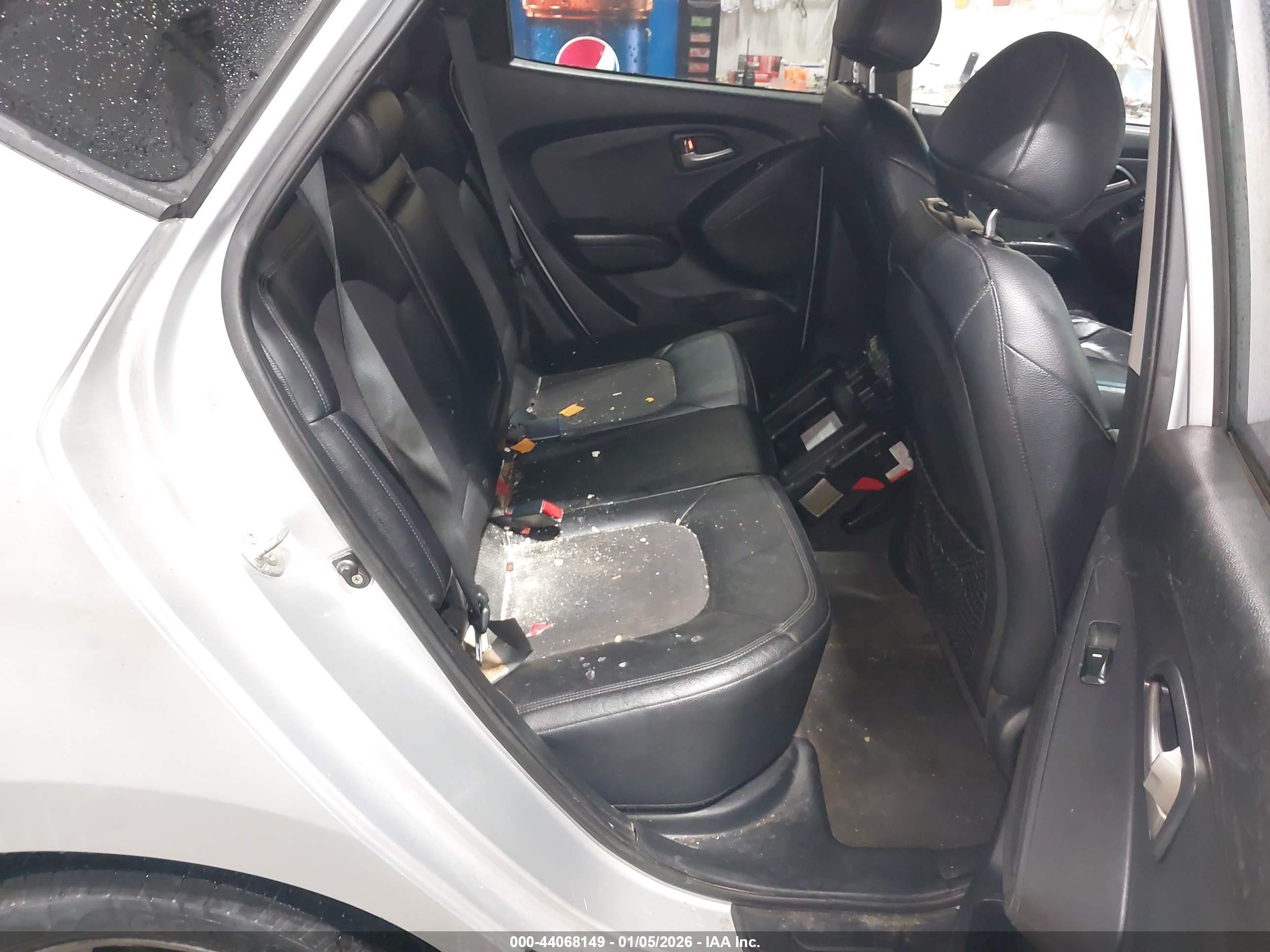 2011 Hyundai Tucson Gls Silver vin: KM8JU3AC9BU175731