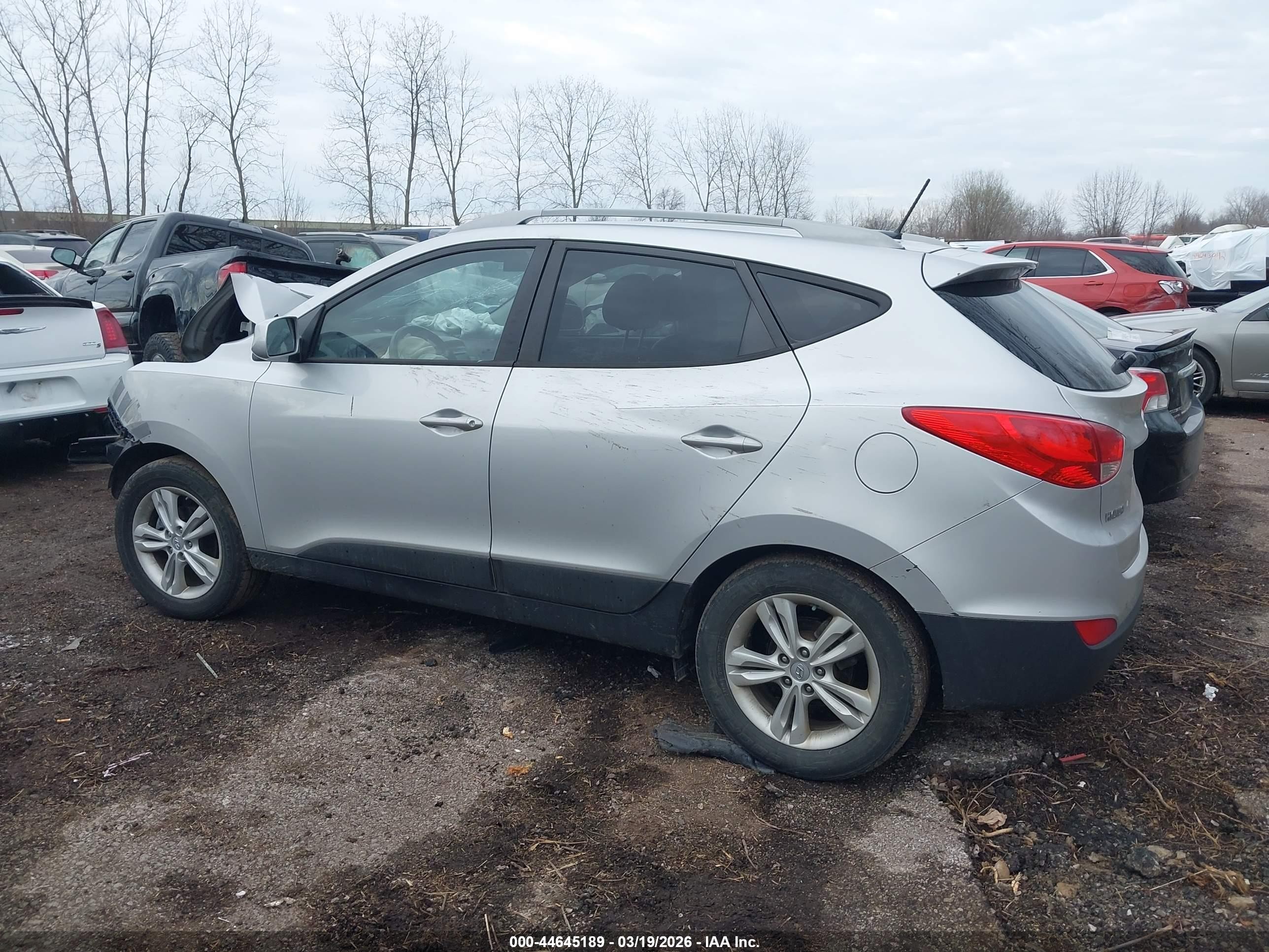 2011 Hyundai Tucson Gls Silver vin: KM8JU3AC9BU205620