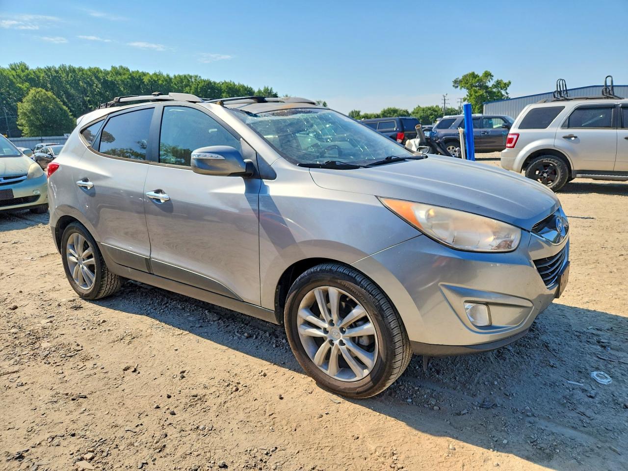 2012 Hyundai Tucson Limited Silver vin: KM8JU3AC9CU324107