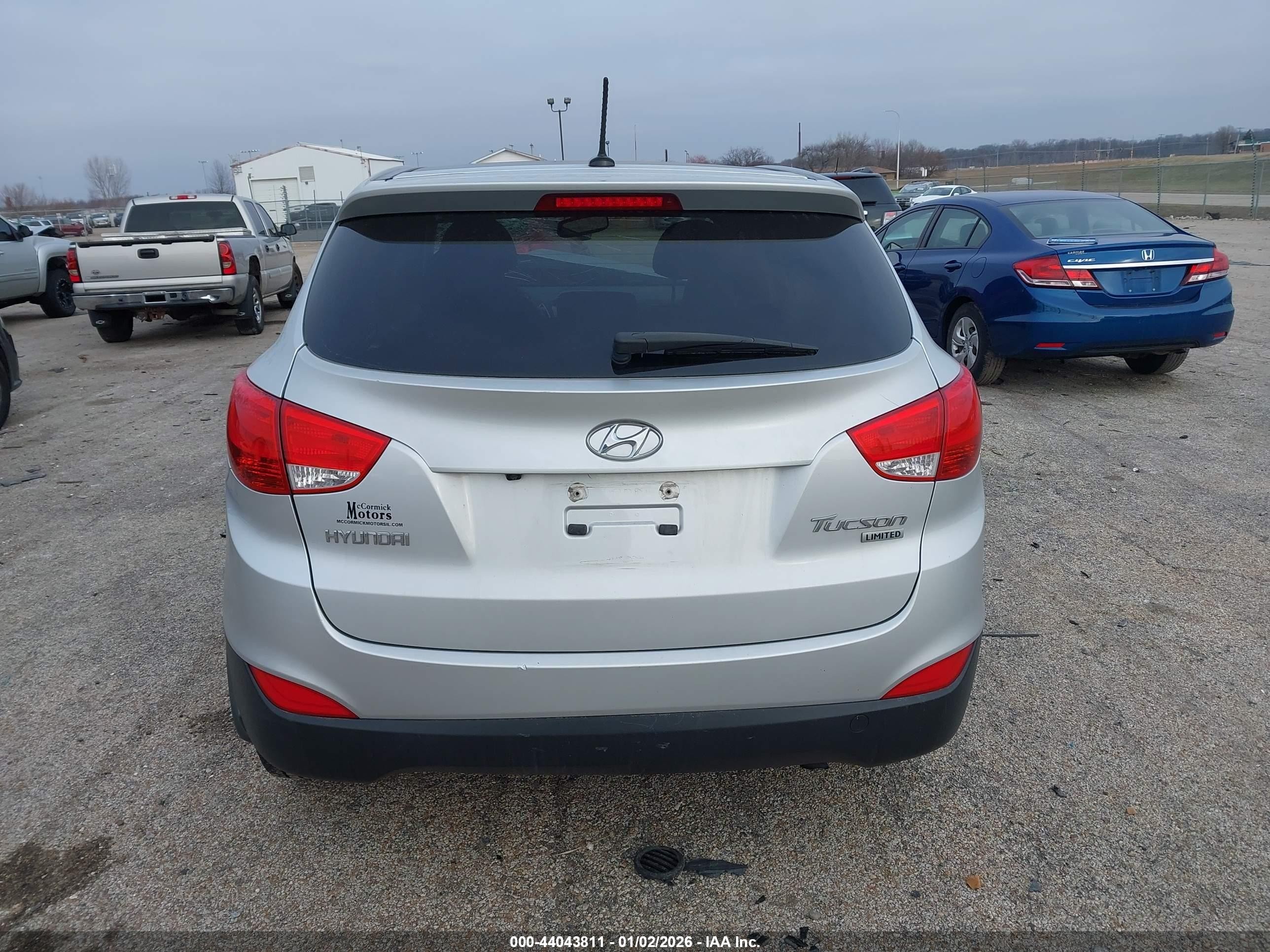 2012 Hyundai Tucson Limited Silver vin: KM8JU3AC9CU404006
