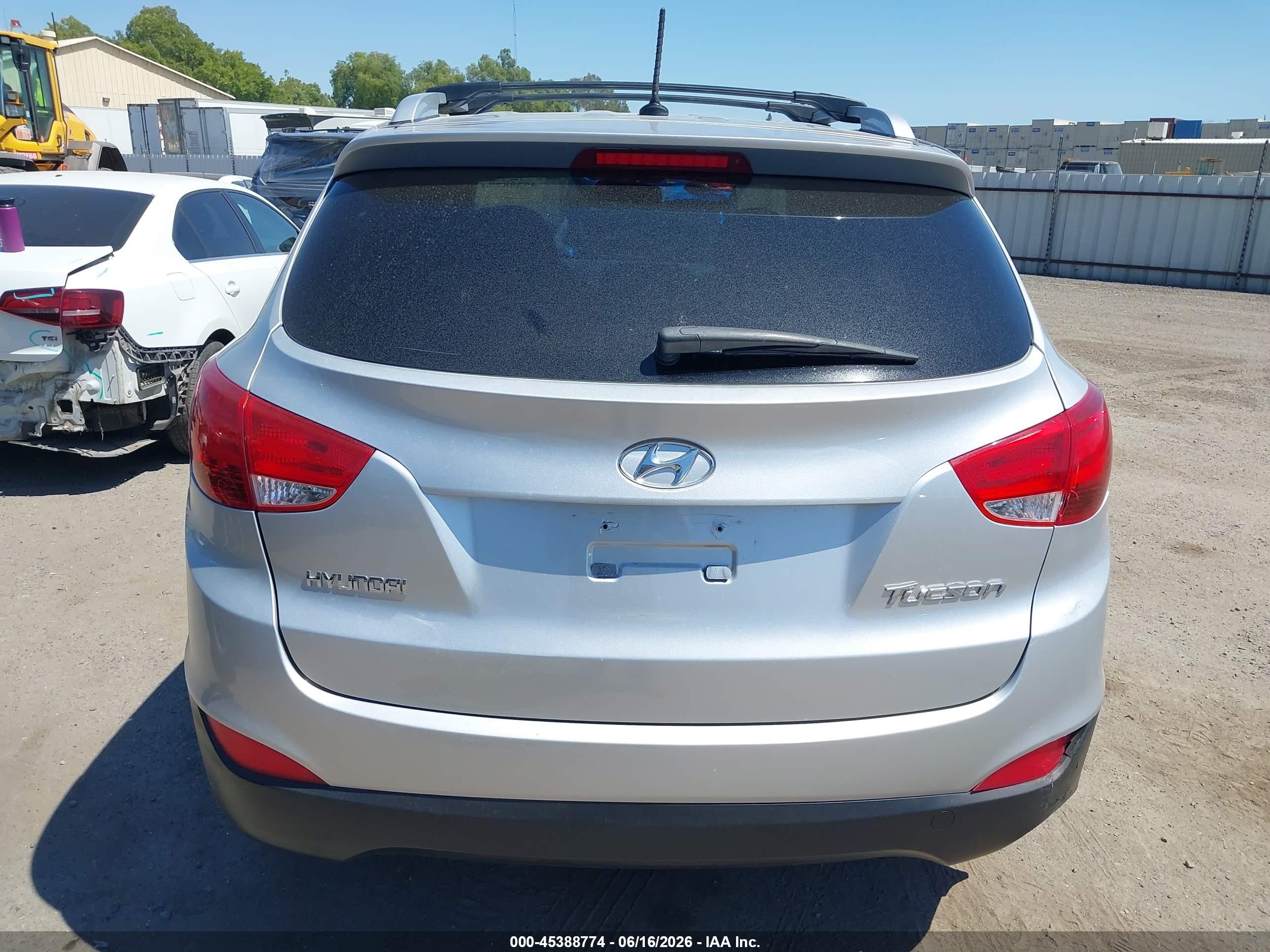 2012 Hyundai Tucson Gls Silver vin: KM8JU3AC9CU455022