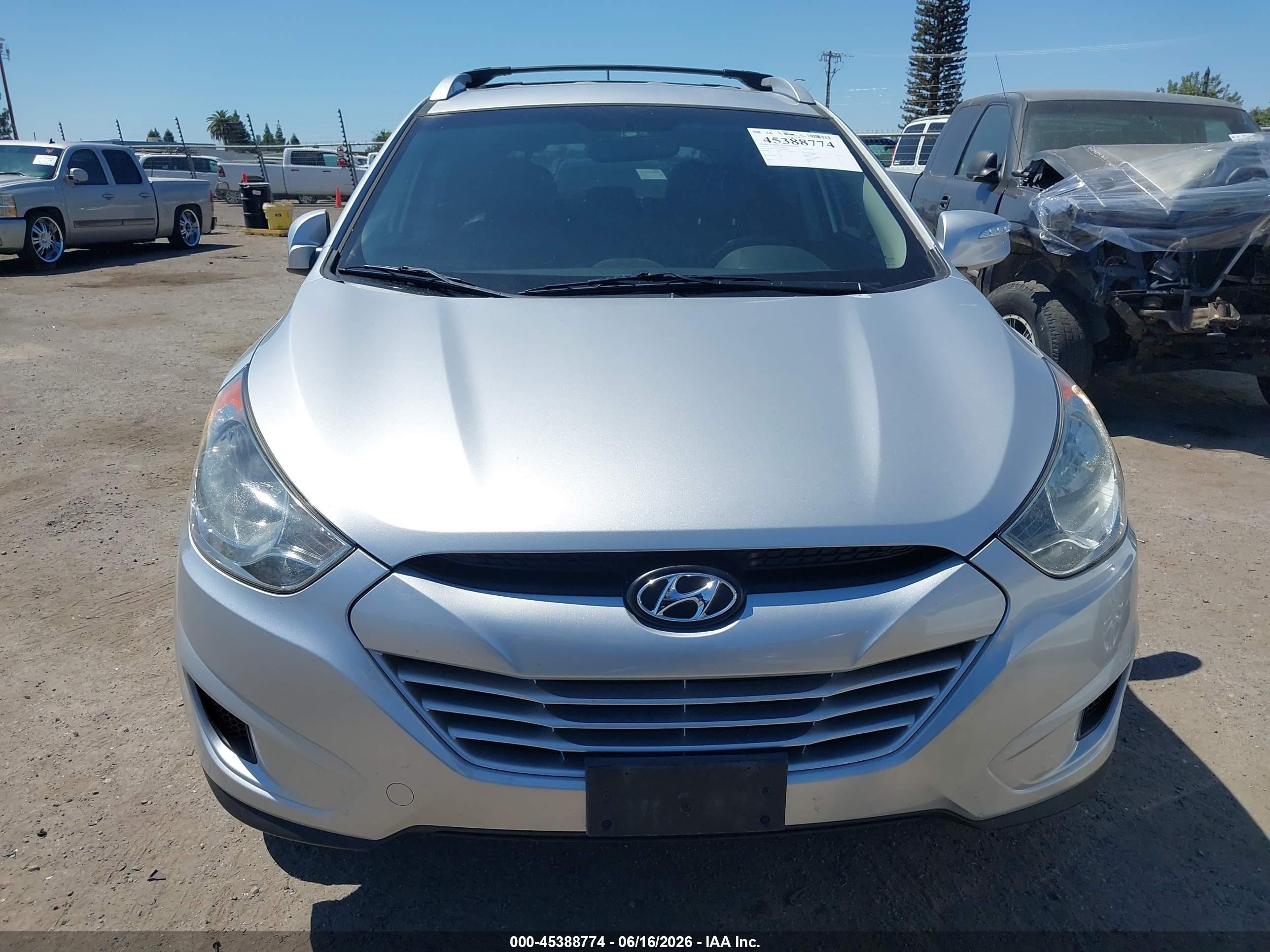 2012 Hyundai Tucson Gls Silver vin: KM8JU3AC9CU455022