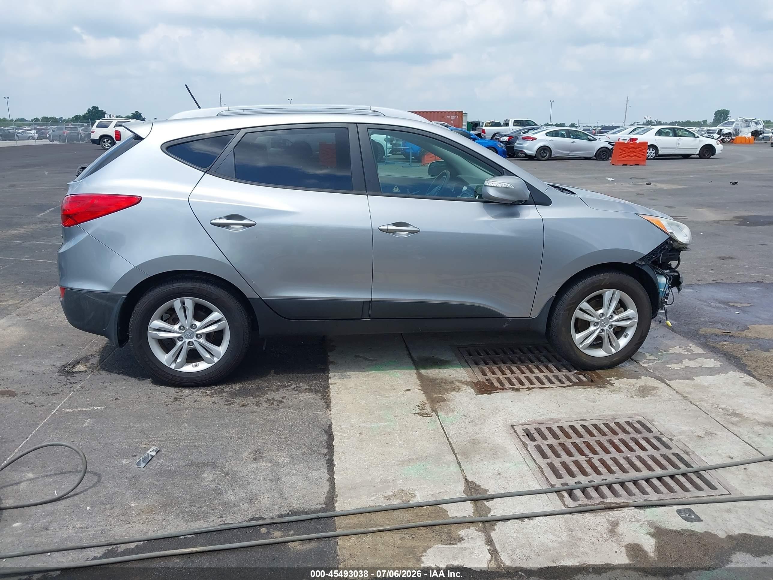 2013 Hyundai Tucson Gls Gray vin: KM8JU3AC9DU549385