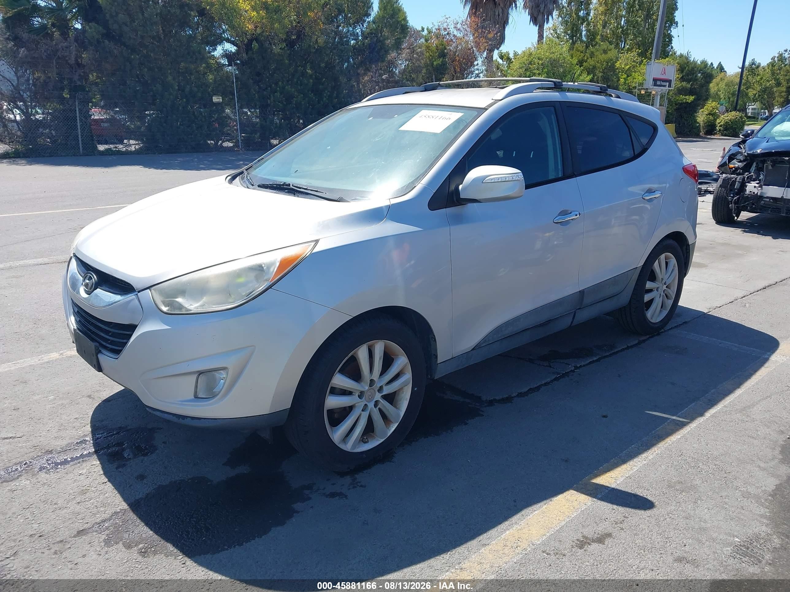 2013 Hyundai Tucson Limited Silver vin: KM8JU3AC9DU657473