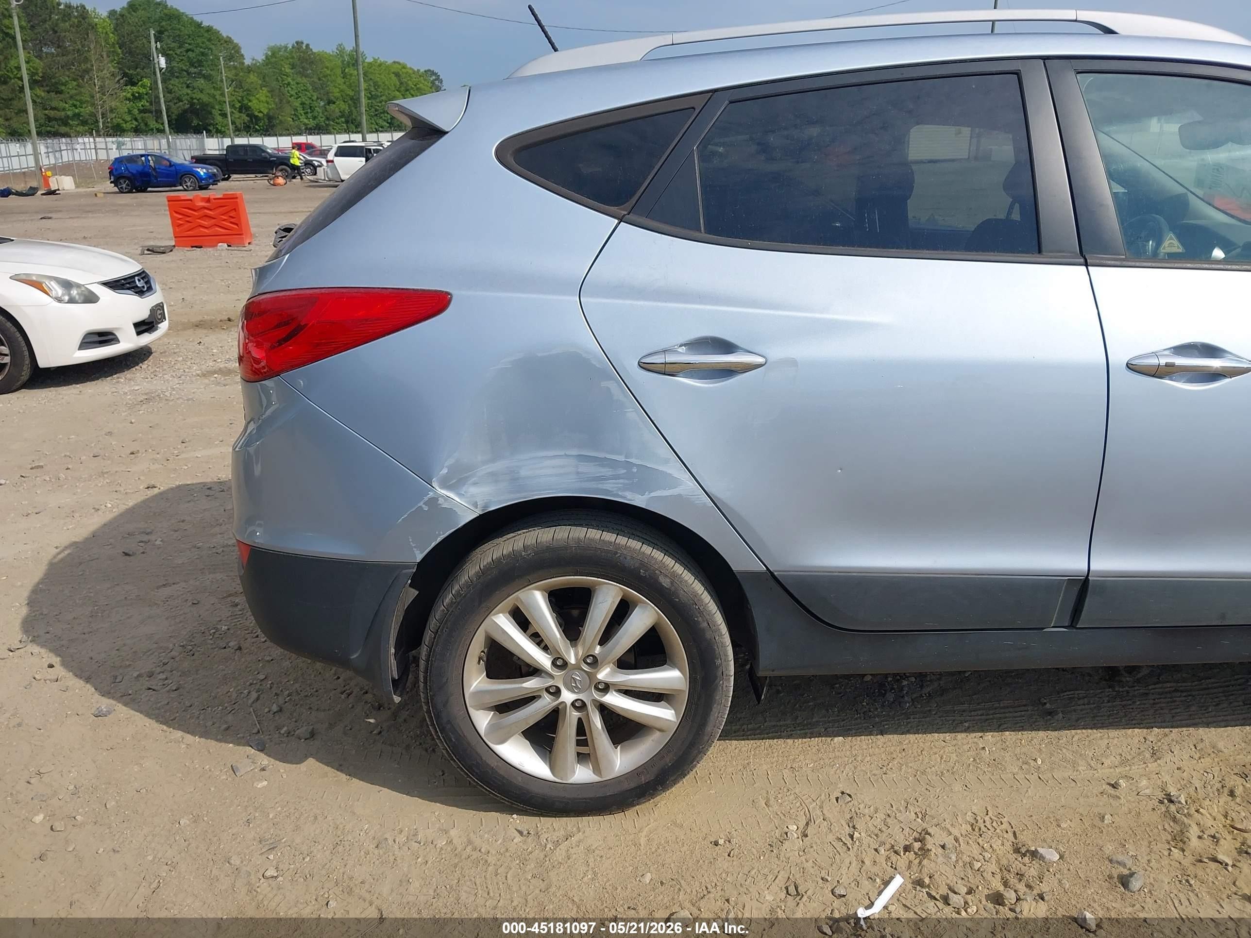 2013 Hyundai Tucson Limited Light Blue vin: KM8JU3AC9DU693860