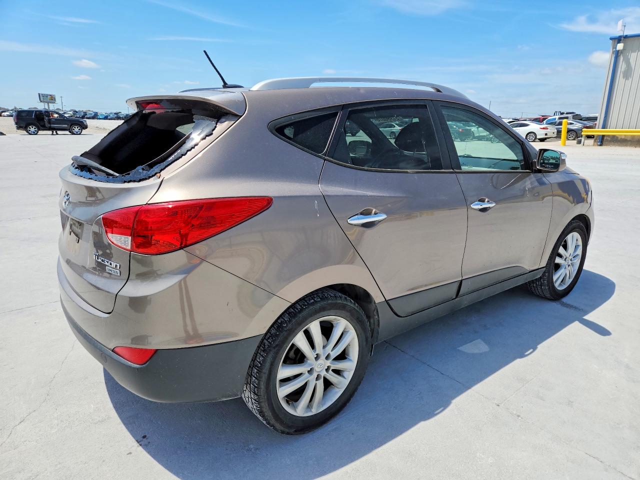 2013 Hyundai Tucson Limited Gray vin: KM8JU3AC9DU701178