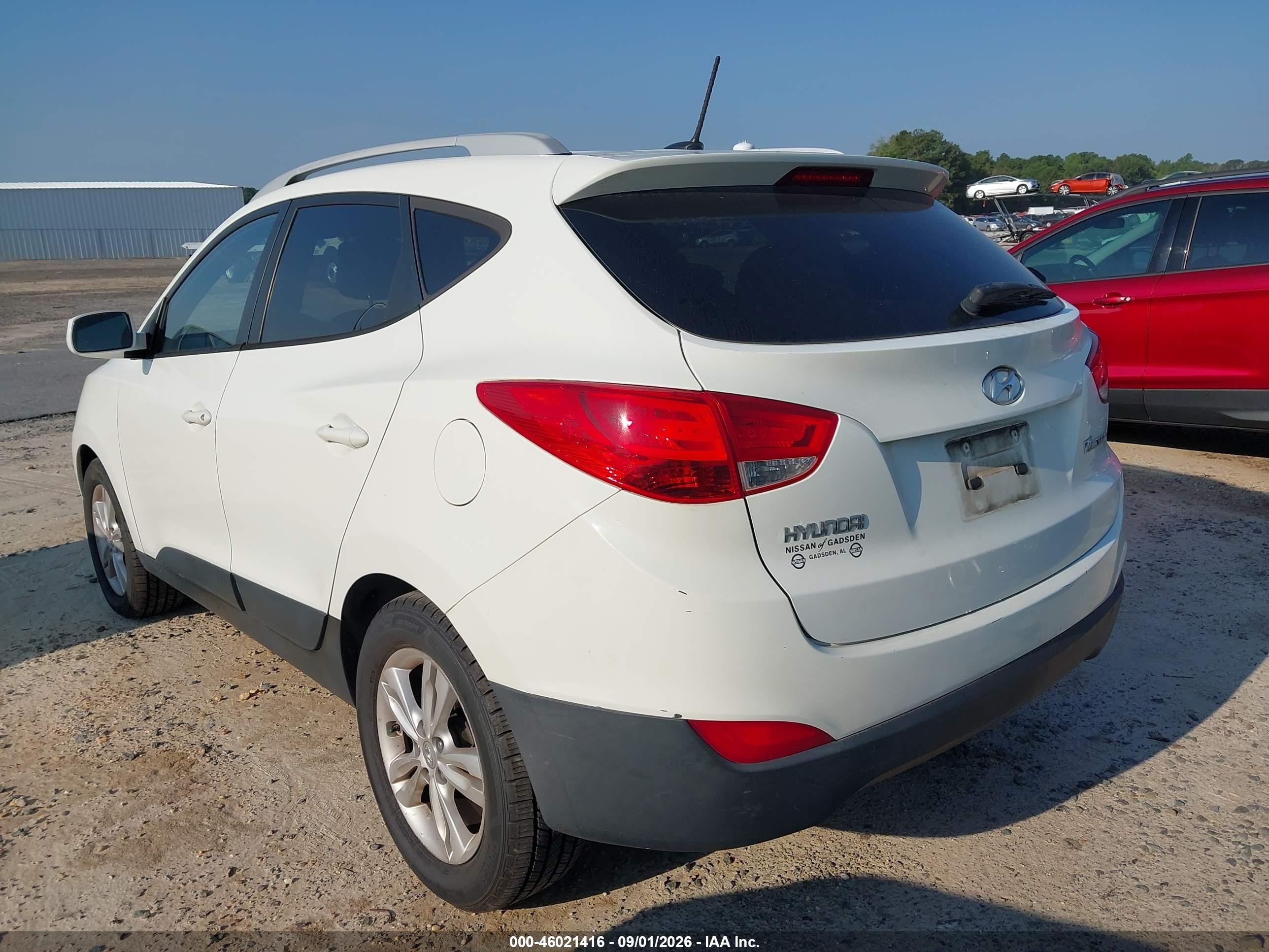 2010 Hyundai Tucson Gls/limited White vin: KM8JU3ACXAU017932