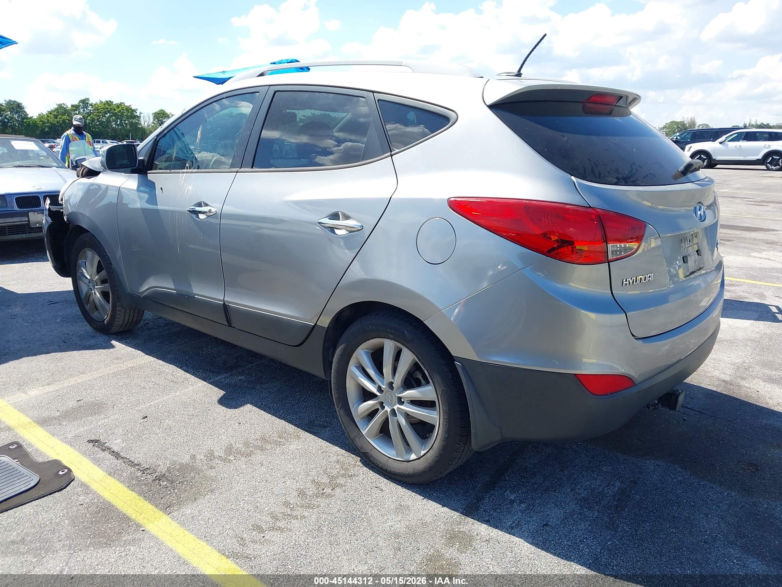 2011 Hyundai Tucson Limited Gray vin: KM8JU3ACXBU181652