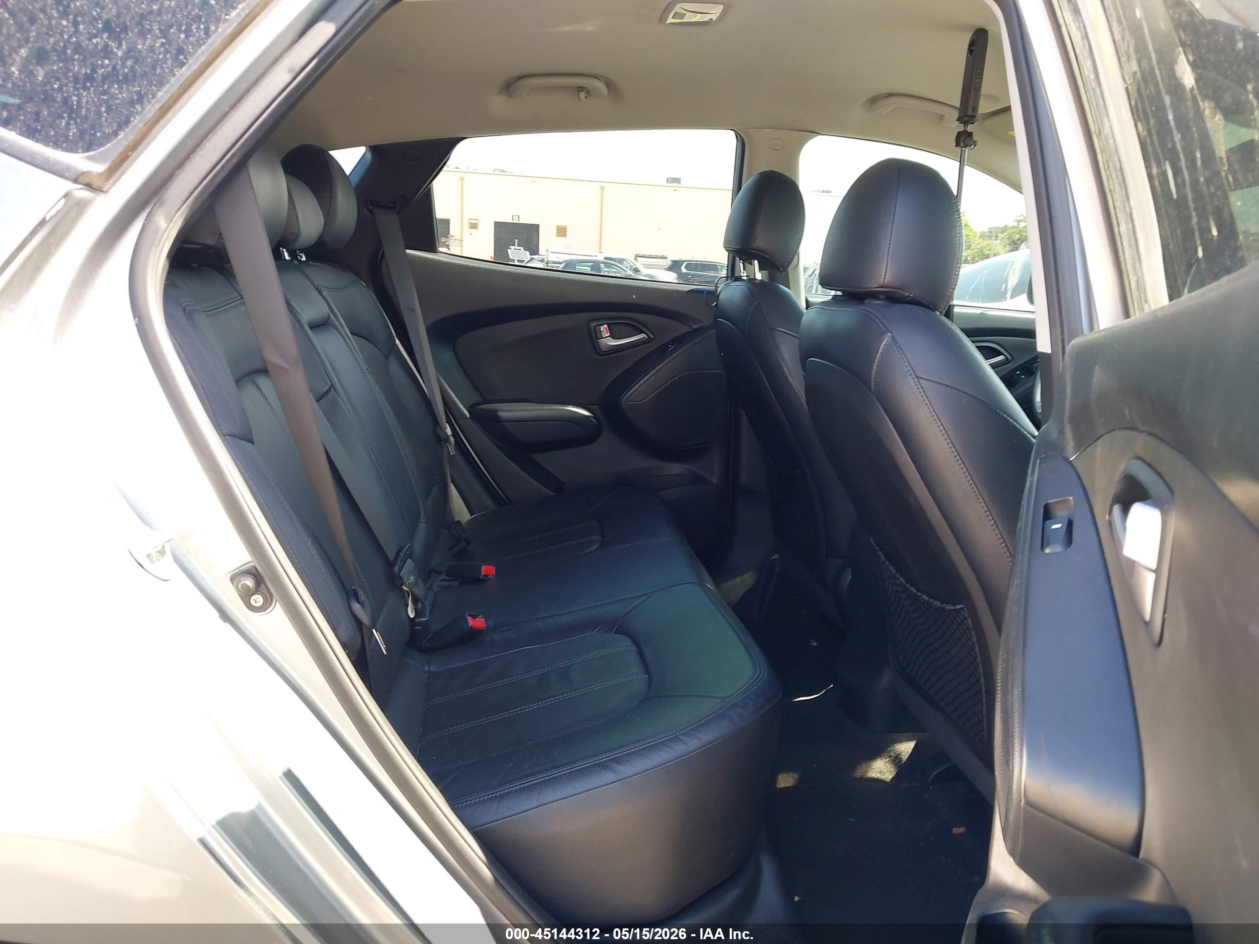 2011 Hyundai Tucson Limited Gray vin: KM8JU3ACXBU181652