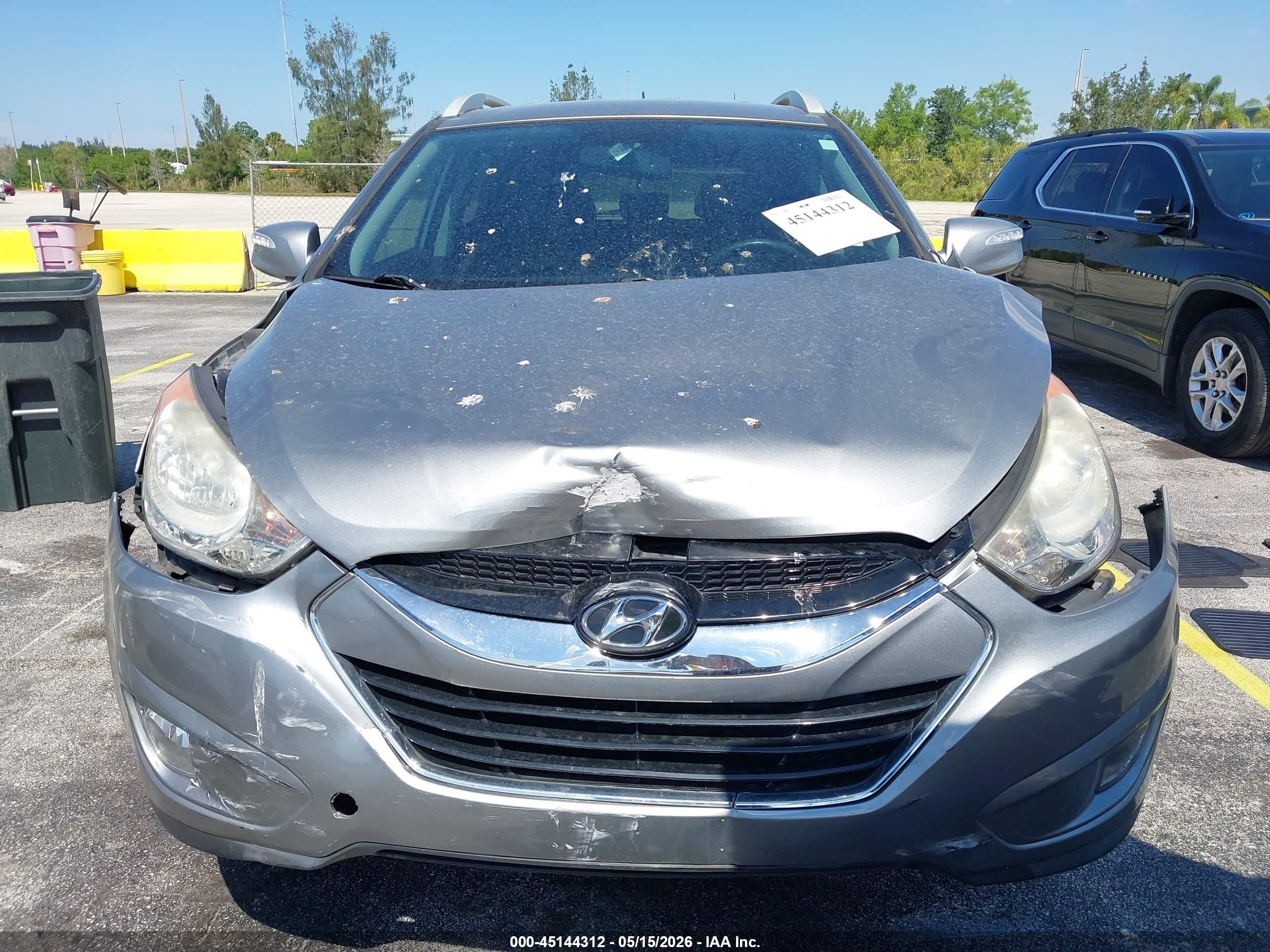 2011 Hyundai Tucson Limited Gray vin: KM8JU3ACXBU181652